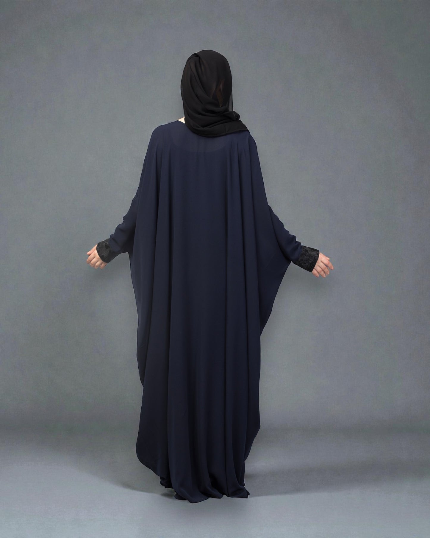 Free Size Kaftan Abaya With Lacework.