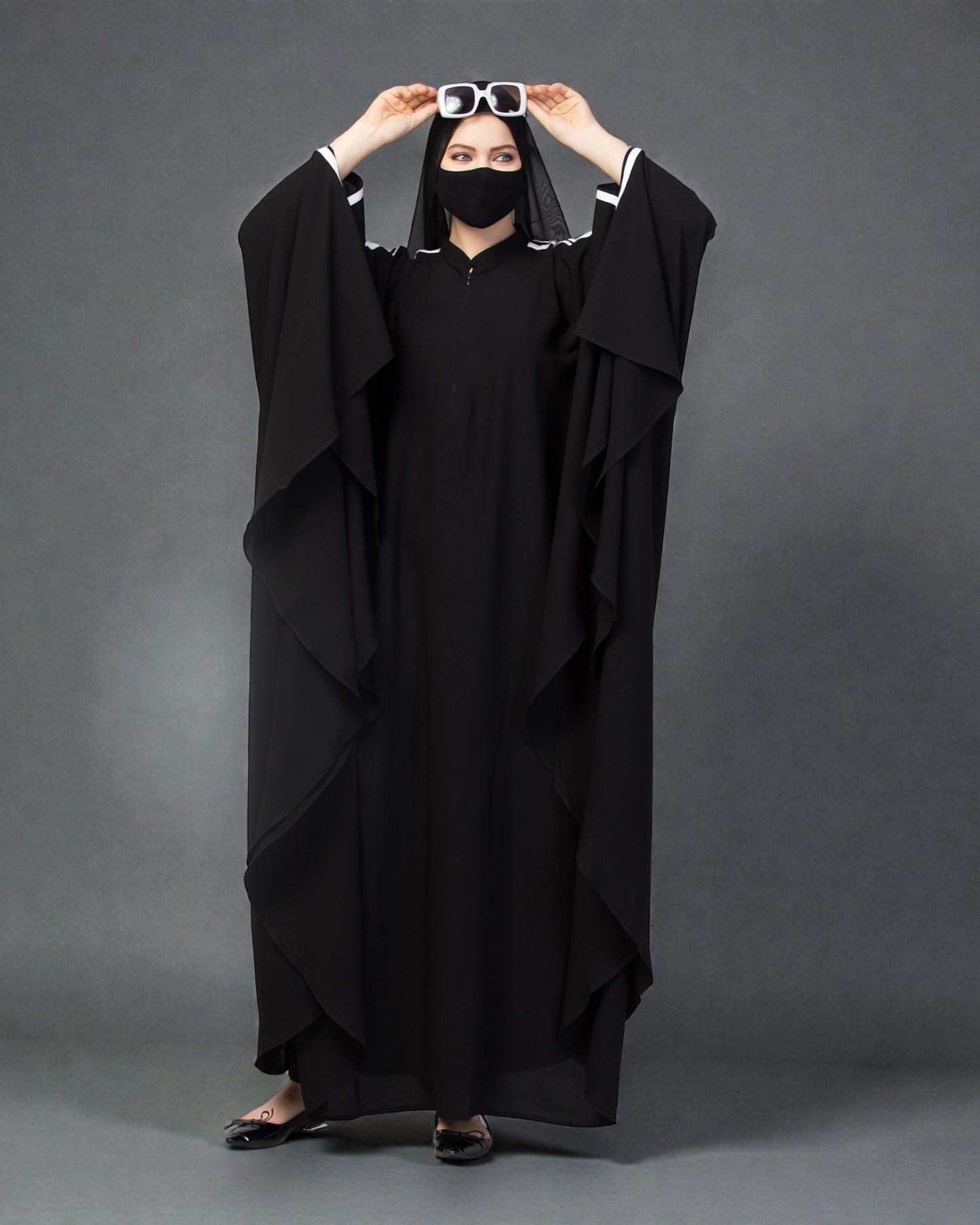 Plain Color Irani Kaftan With Double Stripes