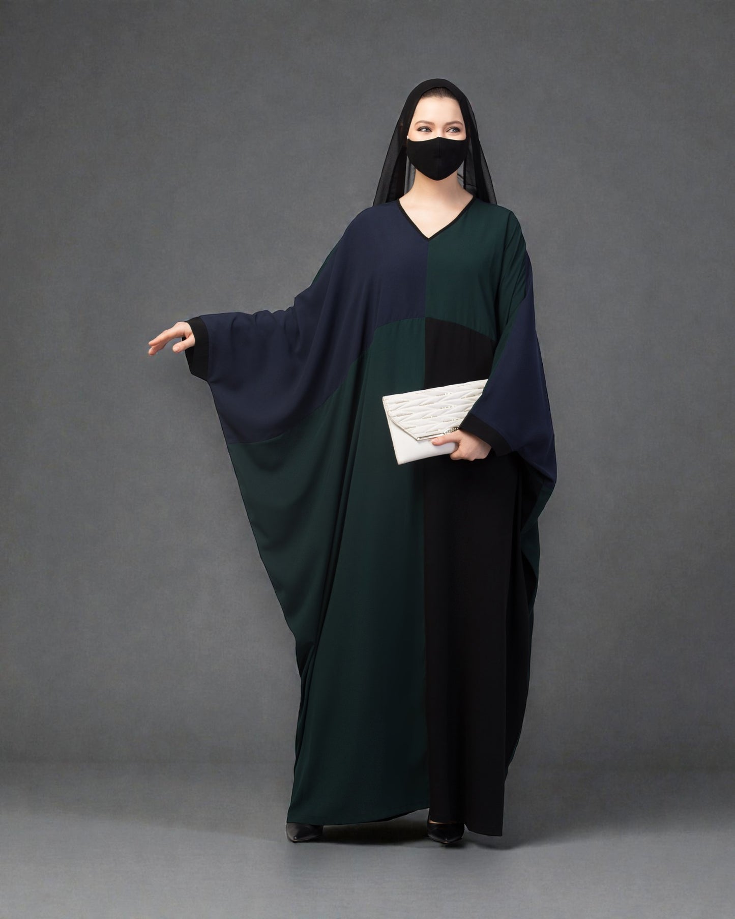 Color-Blocked Kaftan Abaya.