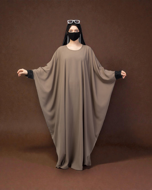 Free Size Kaftan Abaya With Lacework.