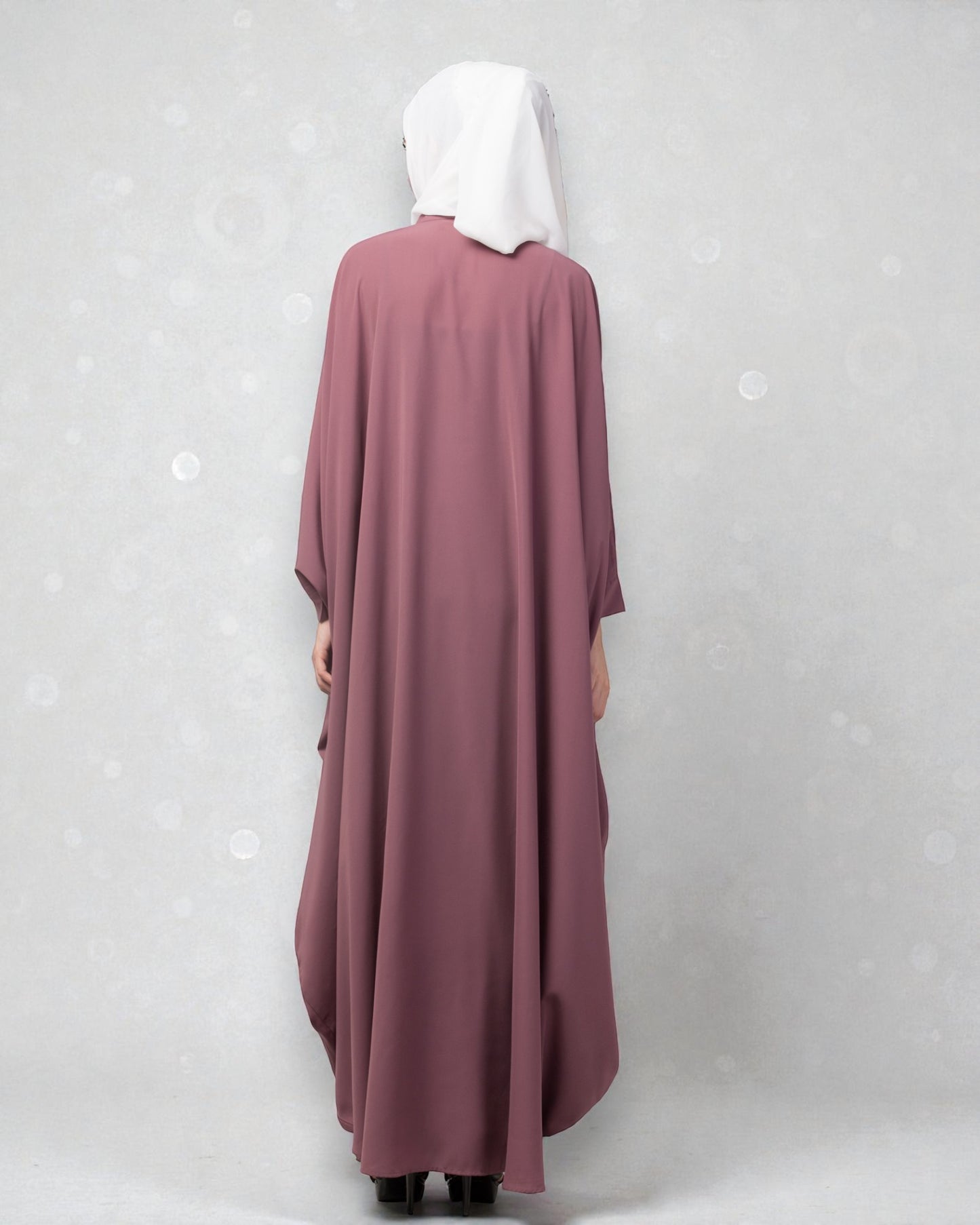 Simple And Elegant Kaftan With Hidden Zipper Opening
