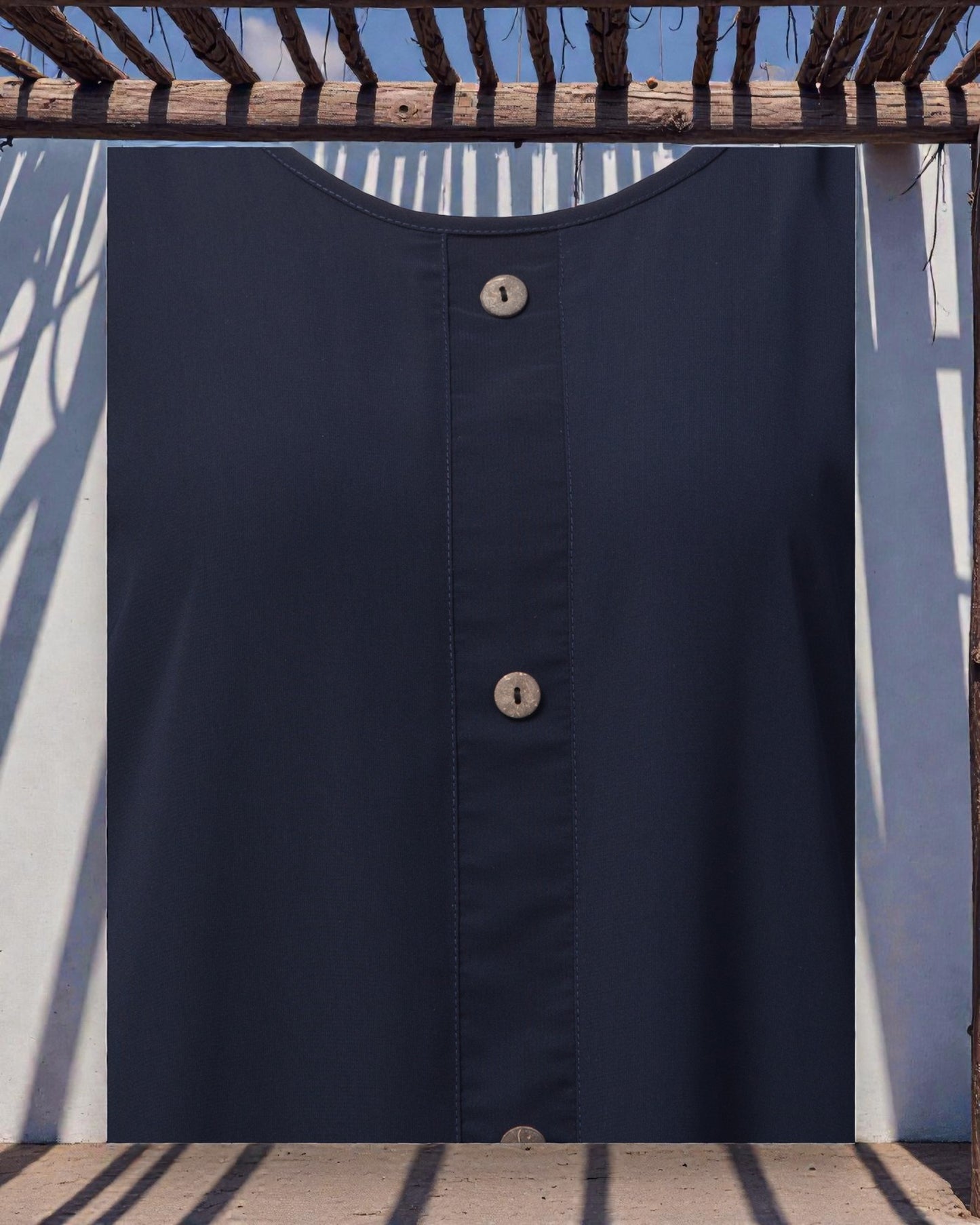 Closed Abaya With Show Buttons & Pleated Hem