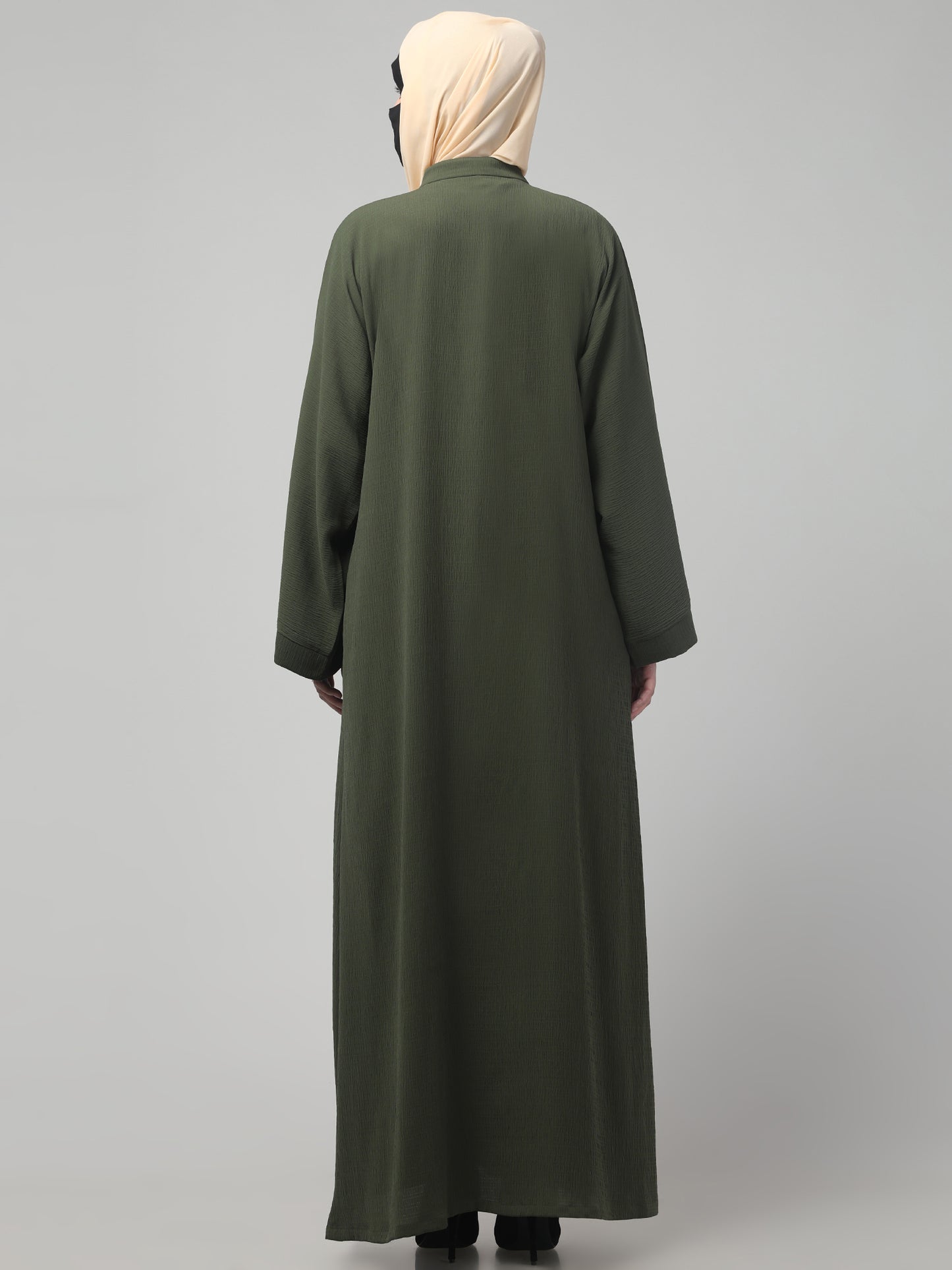 Front Open Abaya in Zamzam Crush – Graceful Texture & Timeless Comfort
