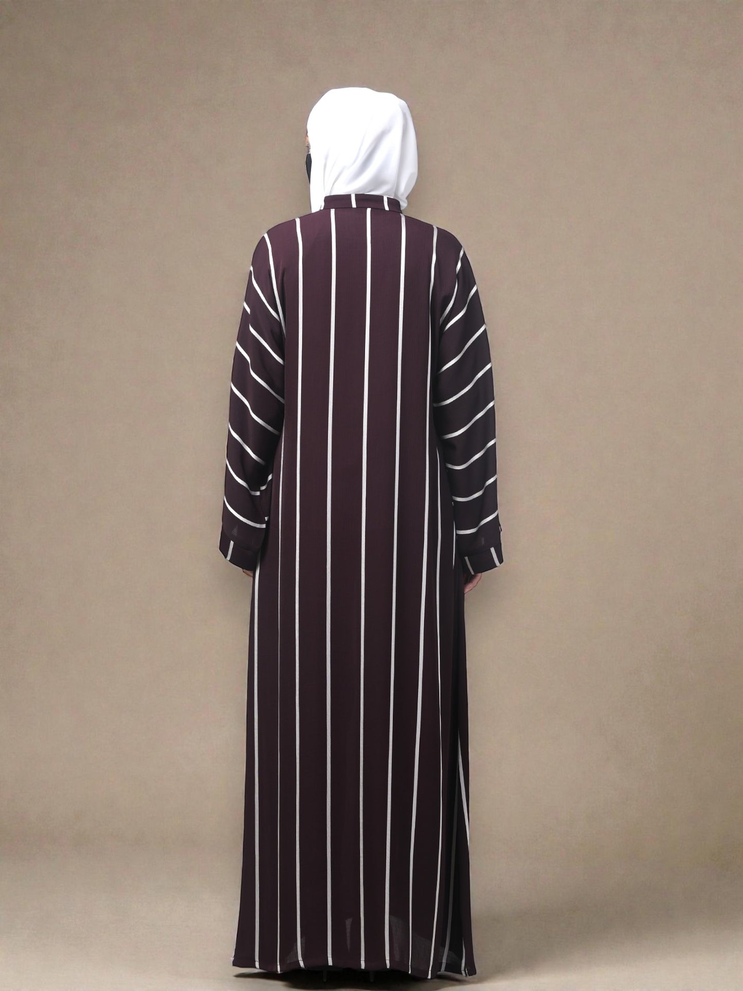Front Open Abaya in Zoom Elegance Fabric – White Stripes & Modern Grace