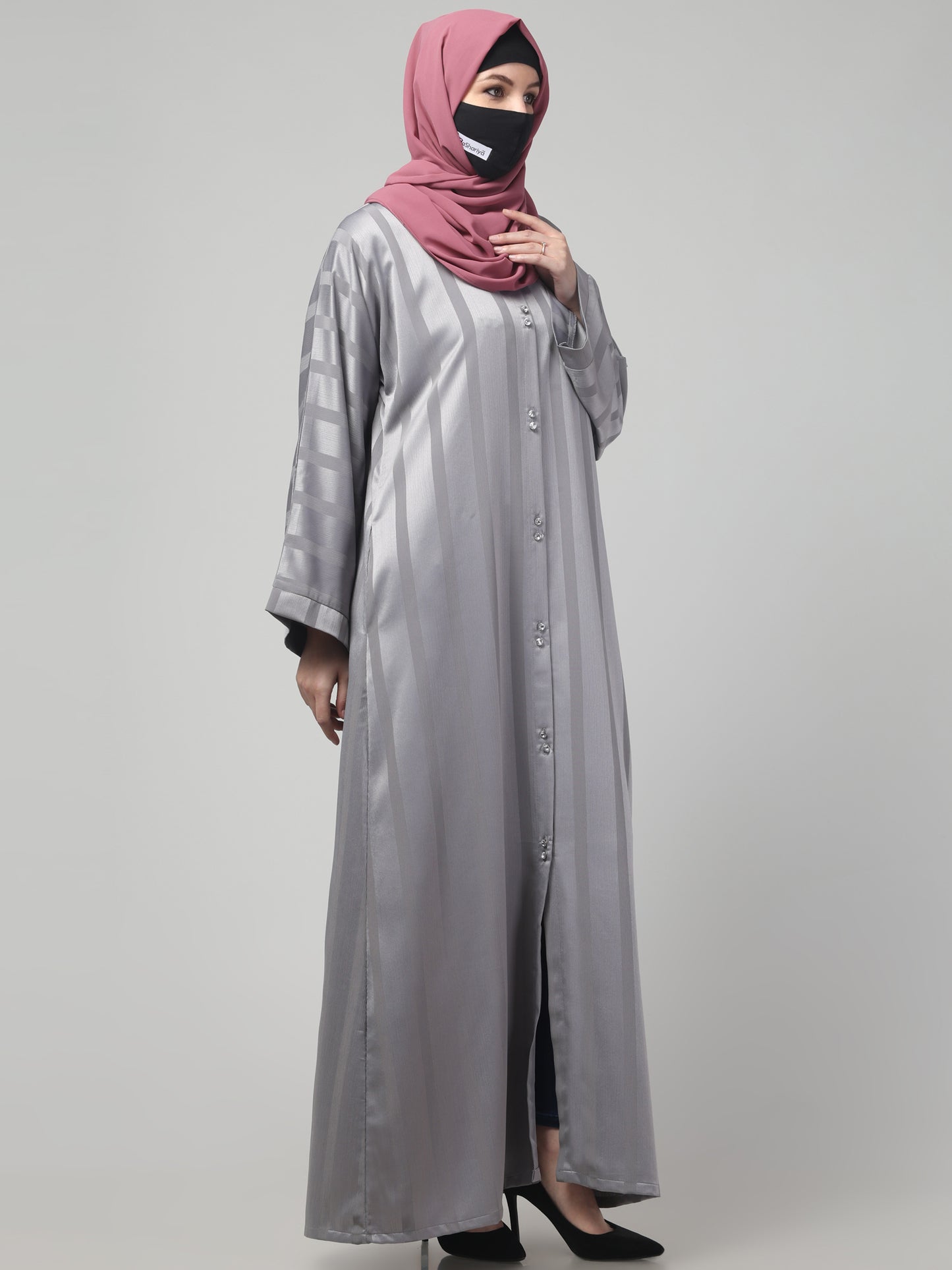Front Open Abaya in Zoom Pro Fabric – Subtle Stripes & Effortless Grace