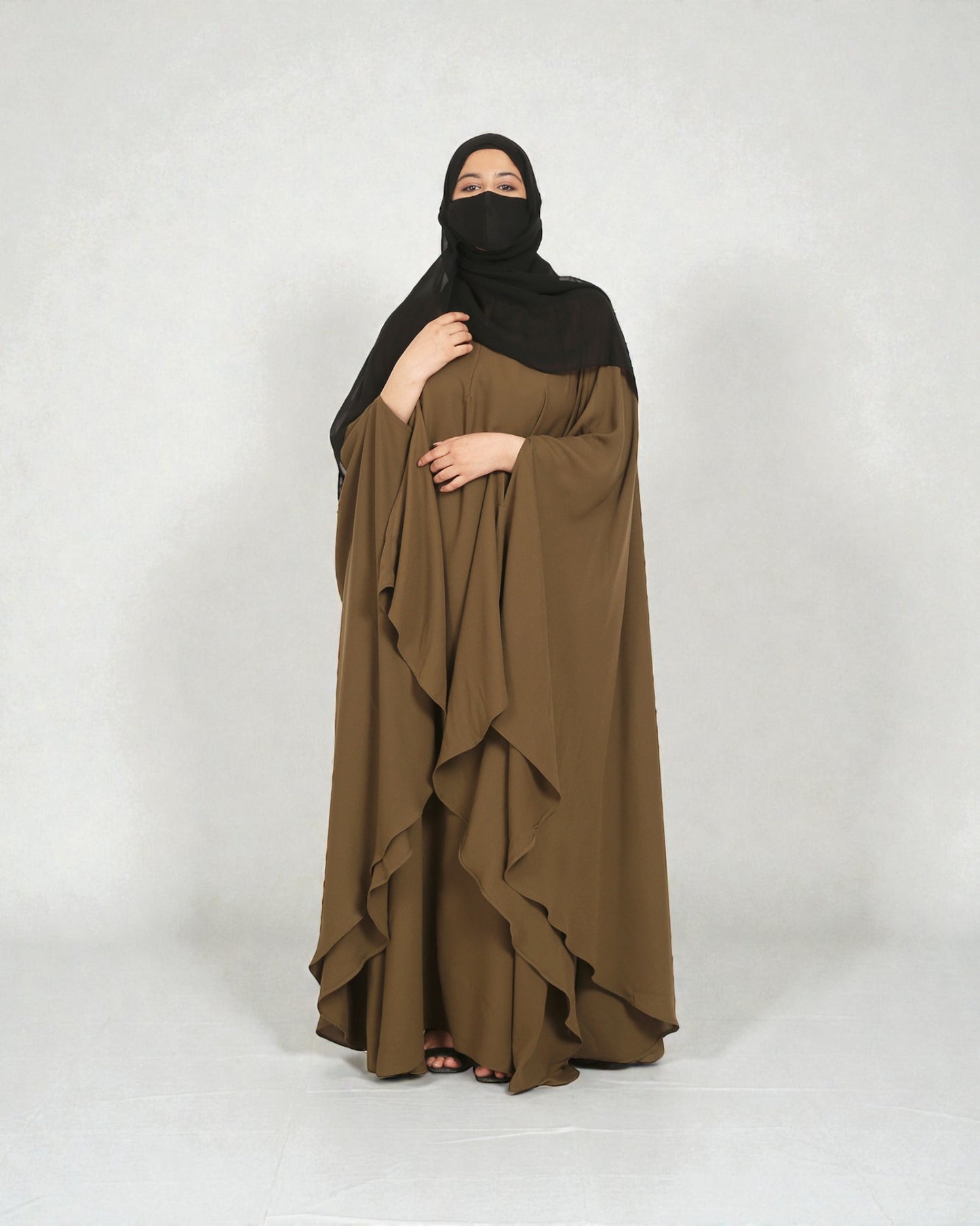 Simple Yet Elegant Erani Kaftan In Firdaus Fabric