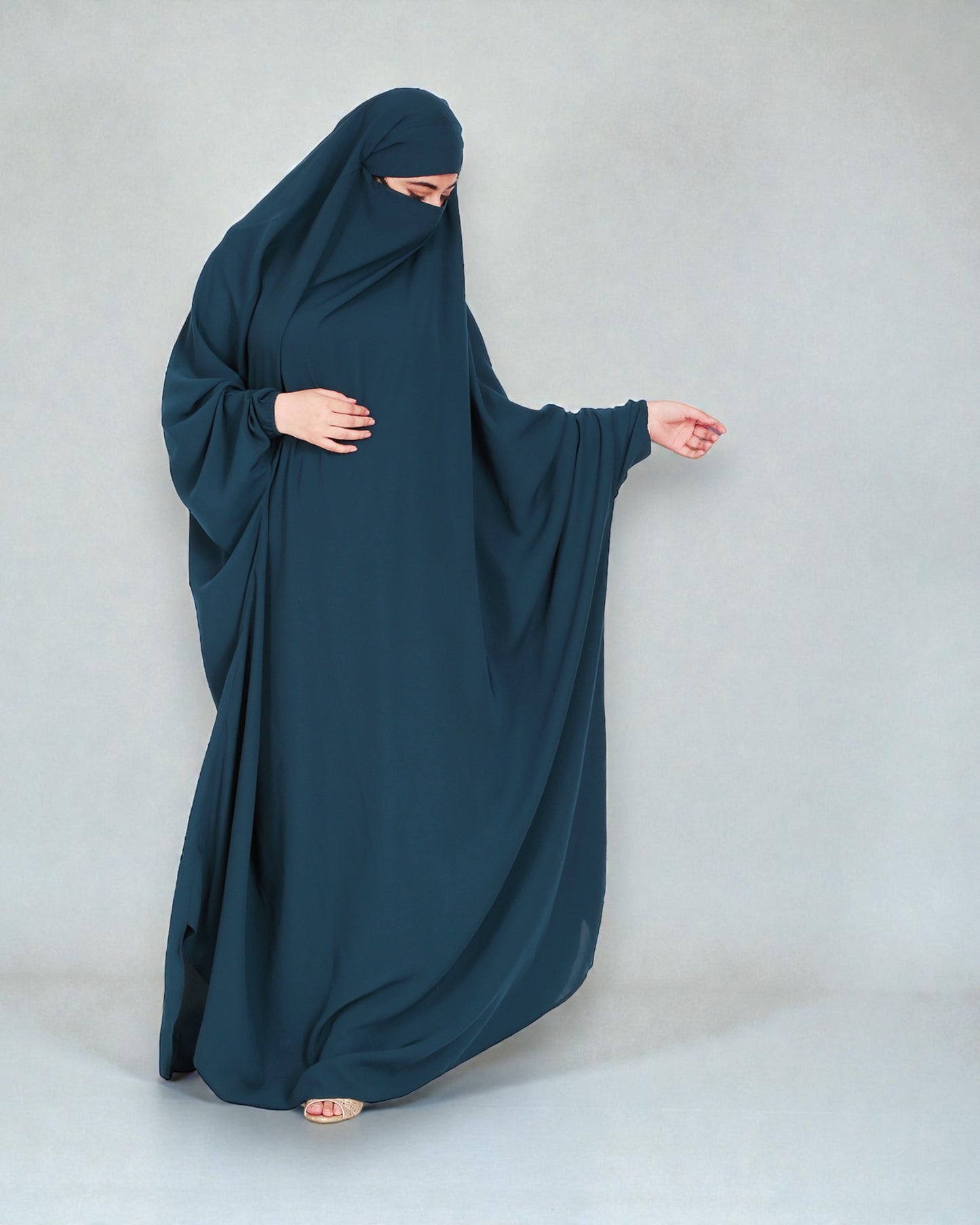 One Piece Jilbab With Adjustable Nose Piece