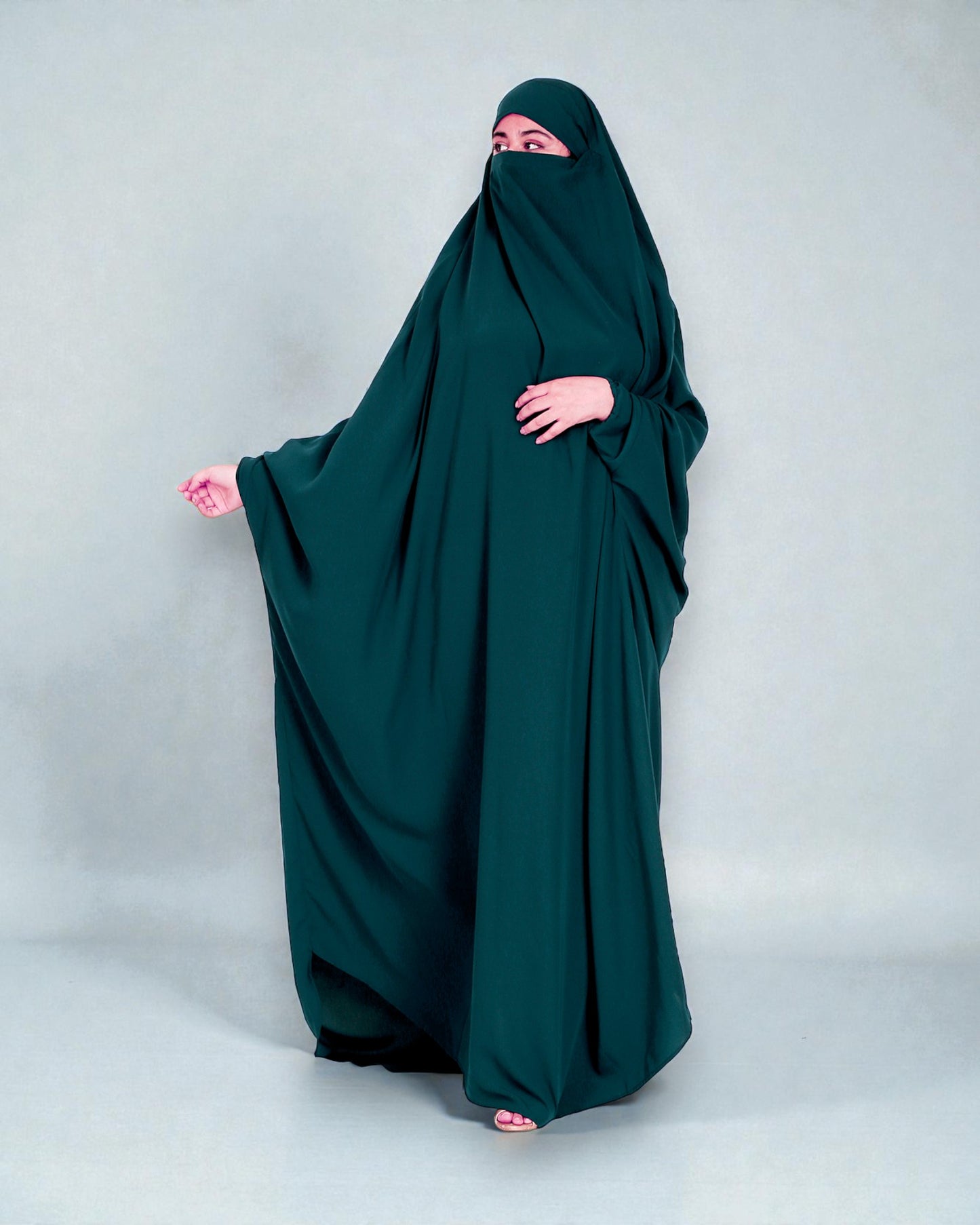 One Piece Jilbab With Adjustable Nose Piece