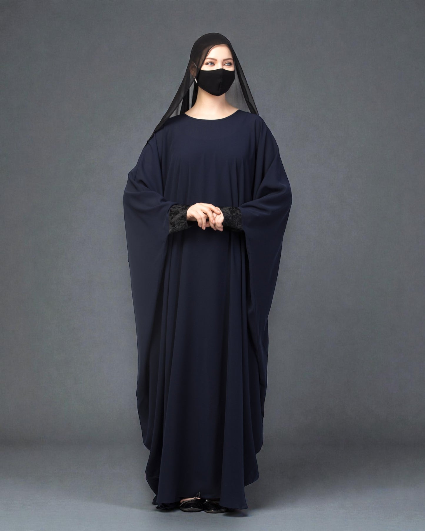 Free Size Kaftan Abaya With Lacework.