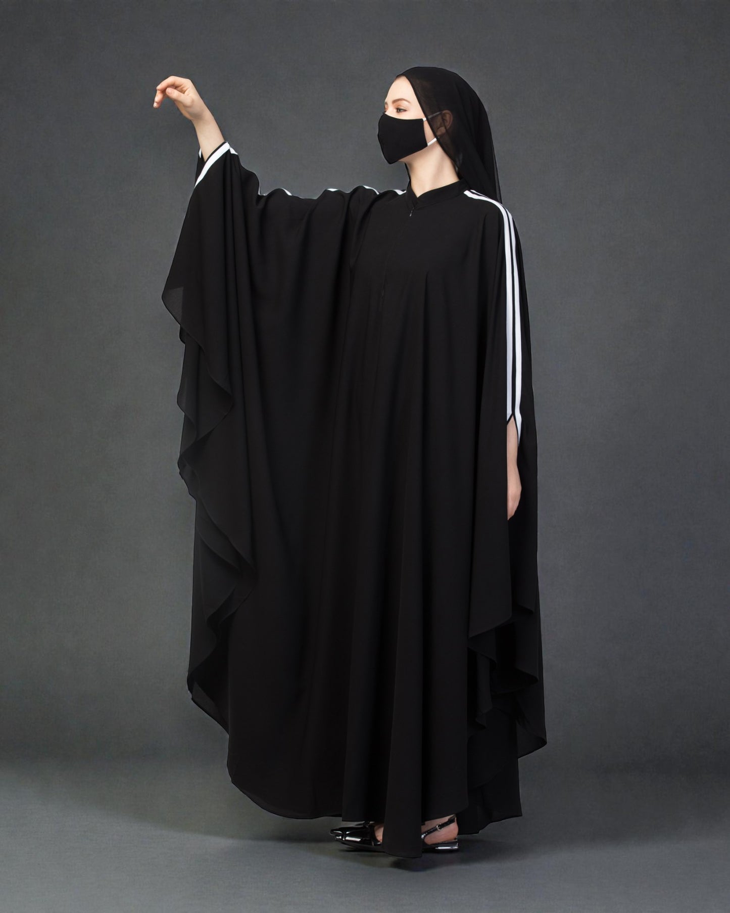 Plain Color Irani Kaftan With Double Stripes