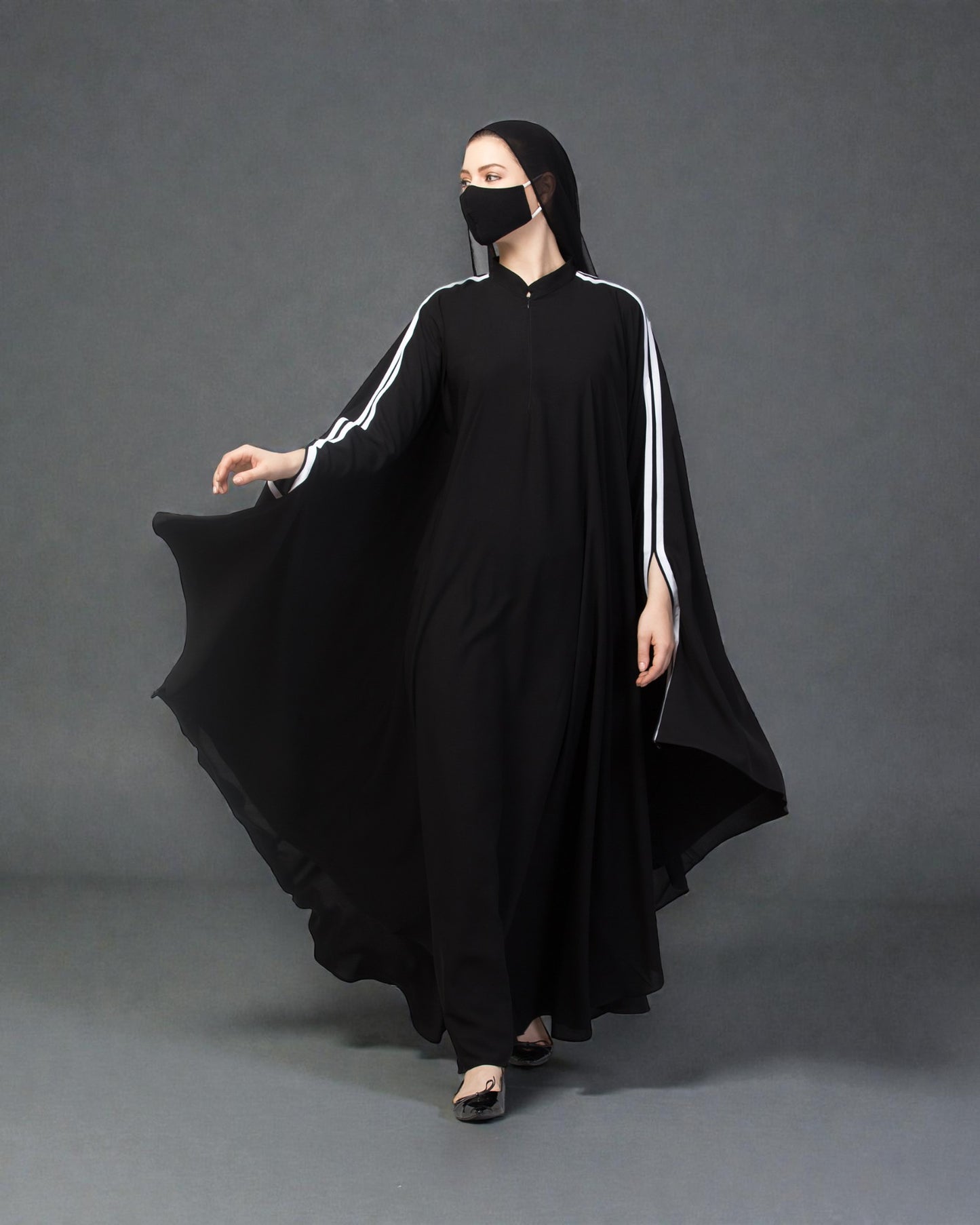 Plain Color Irani Kaftan With Double Stripes