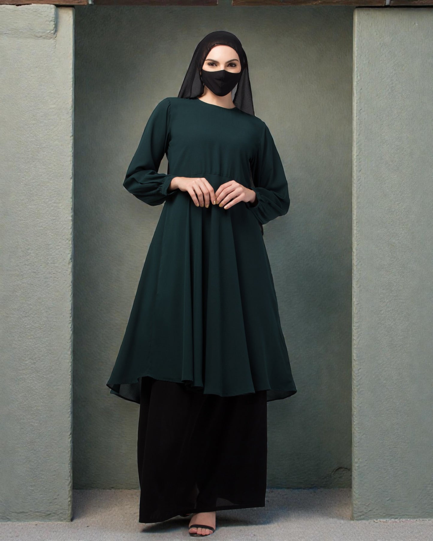 "Elegant Co-ord Set: Flared Long Top and Elasticated Waistband Skirt"