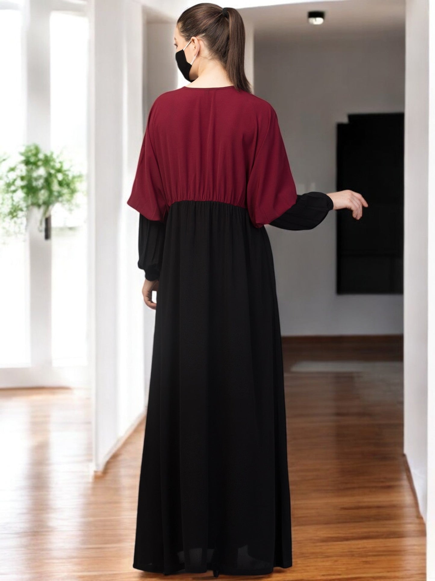 Dual Color Abaya With Designer Sleeves.