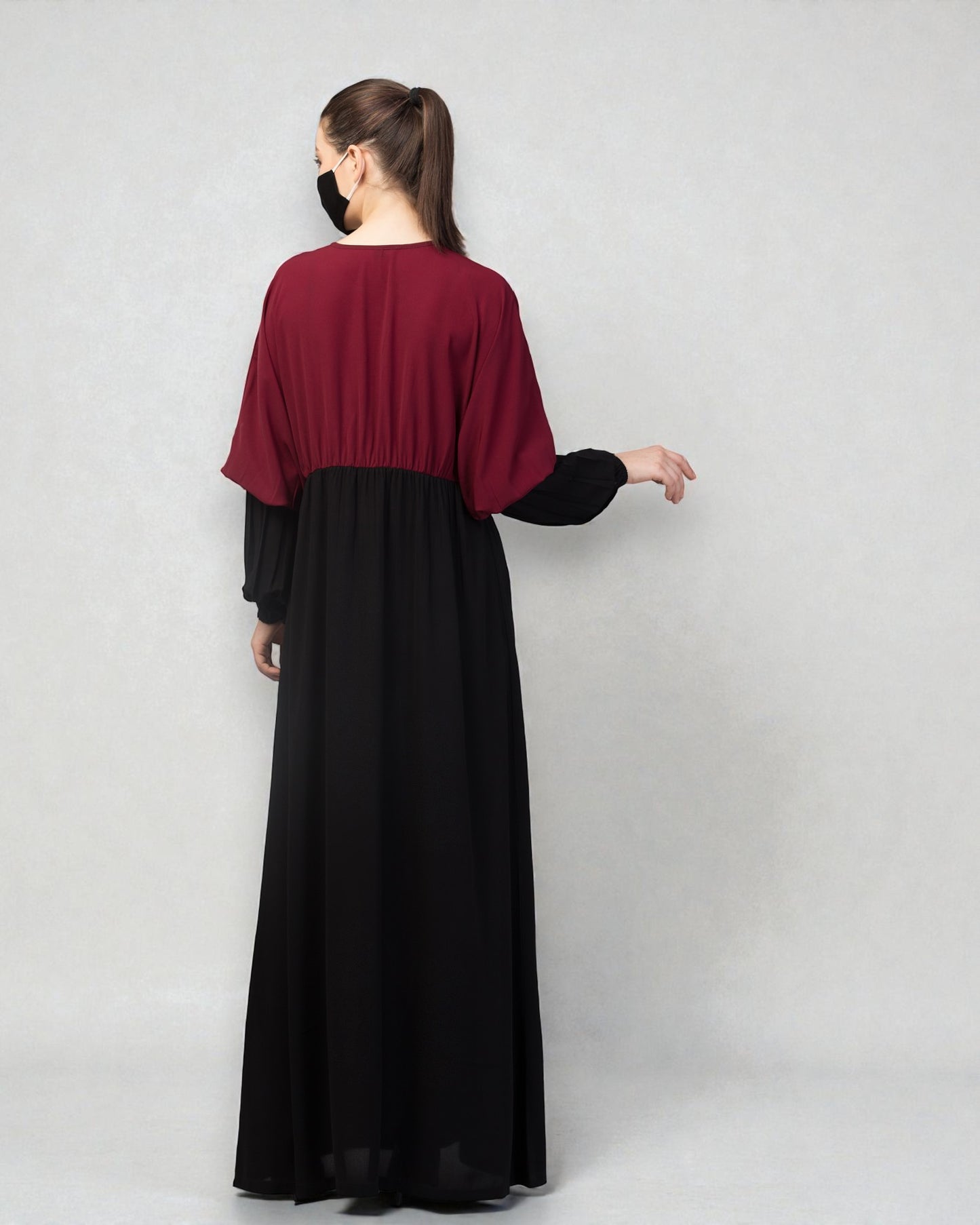 Dual Color Abaya With Designer Sleeves.