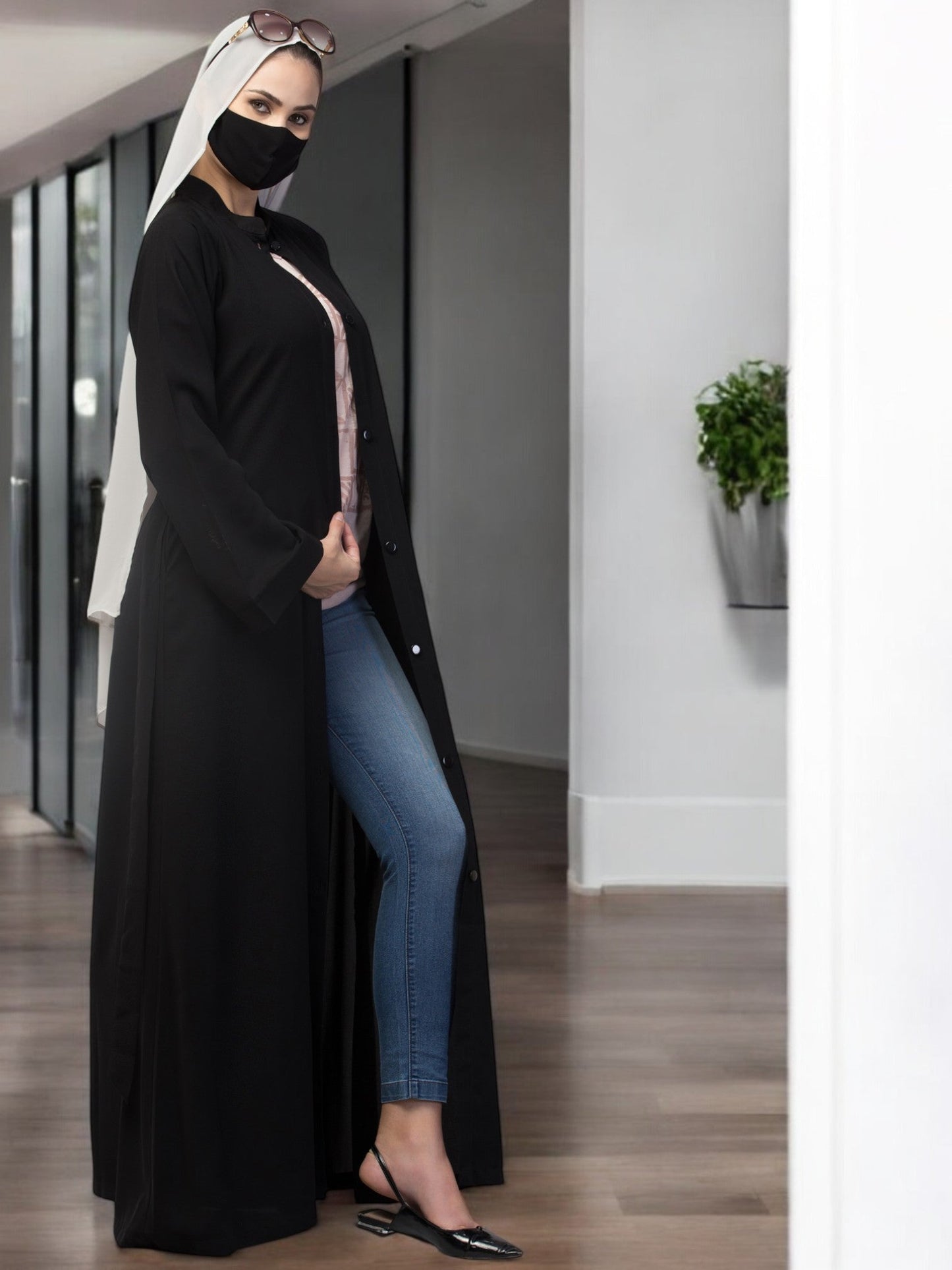 Front Open Abaya With Side Pockets