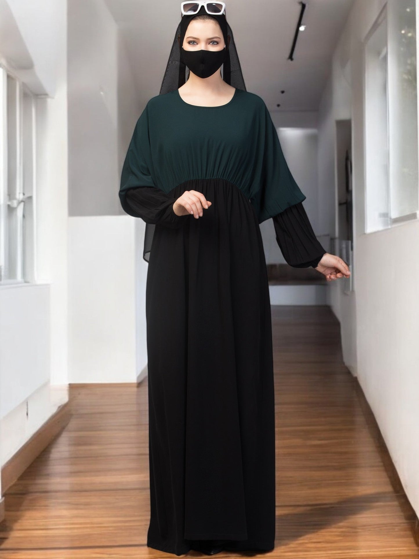 Dual Color Abaya With Designer Sleeves.