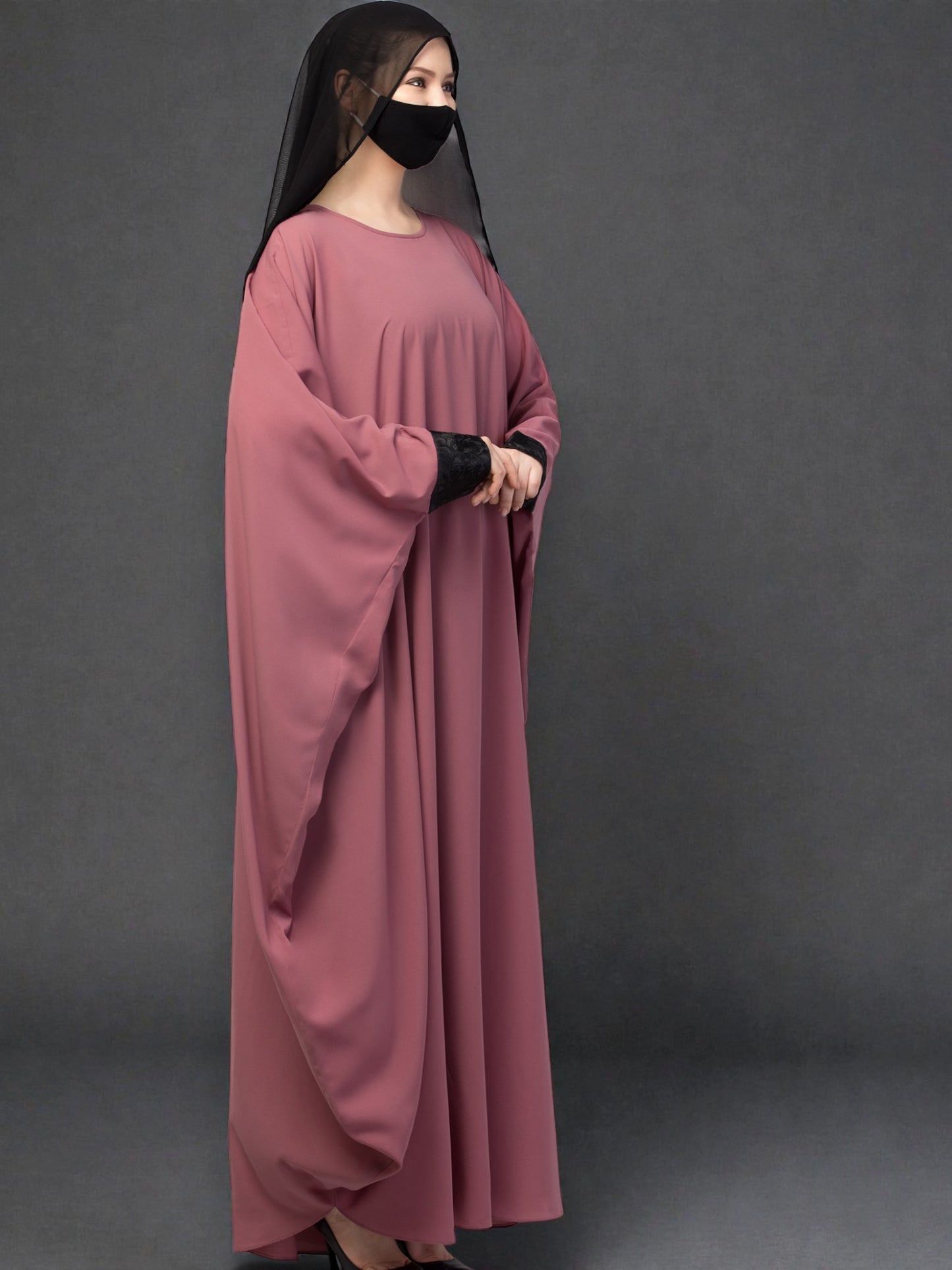 Free Size Kaftan Abaya With Lacework.