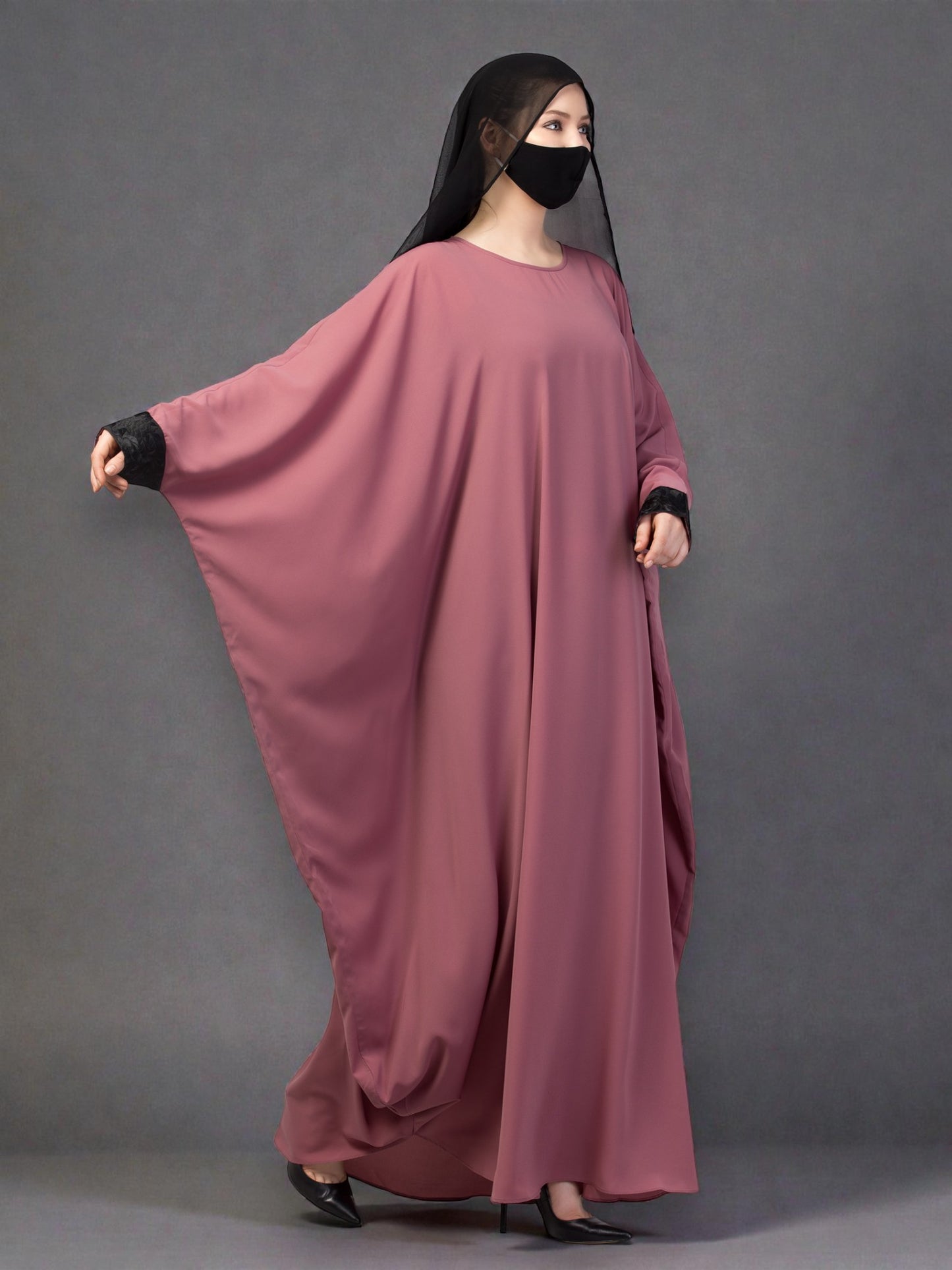 Free Size Kaftan Abaya With Lacework.