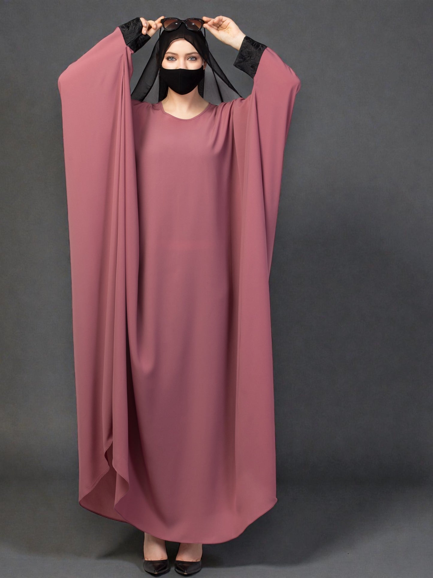 Free Size Kaftan Abaya With Lacework.