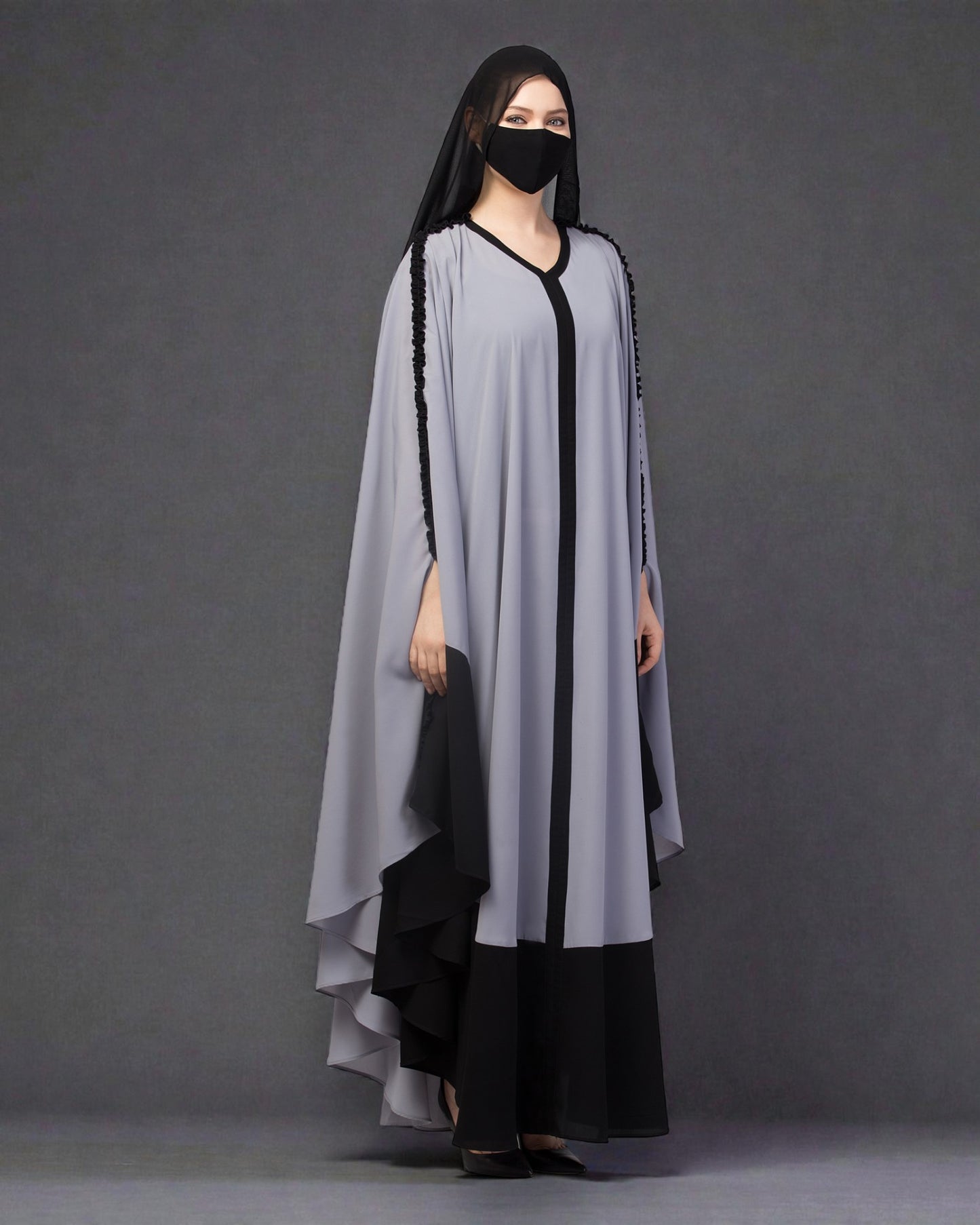 Dual Color Erani Kaftan With Ruffles.