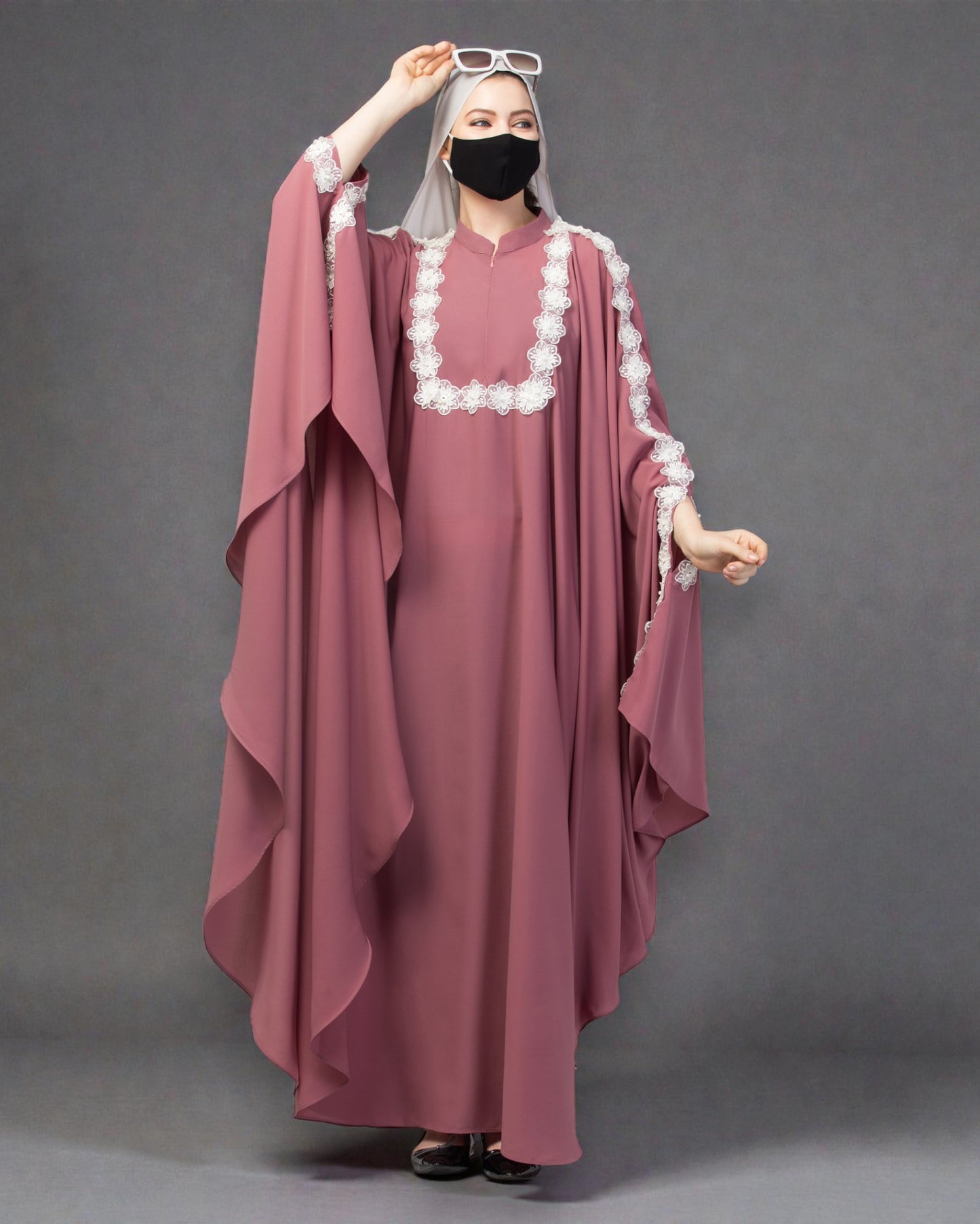 Irani Kaftan With Beautiful Floral Lacework