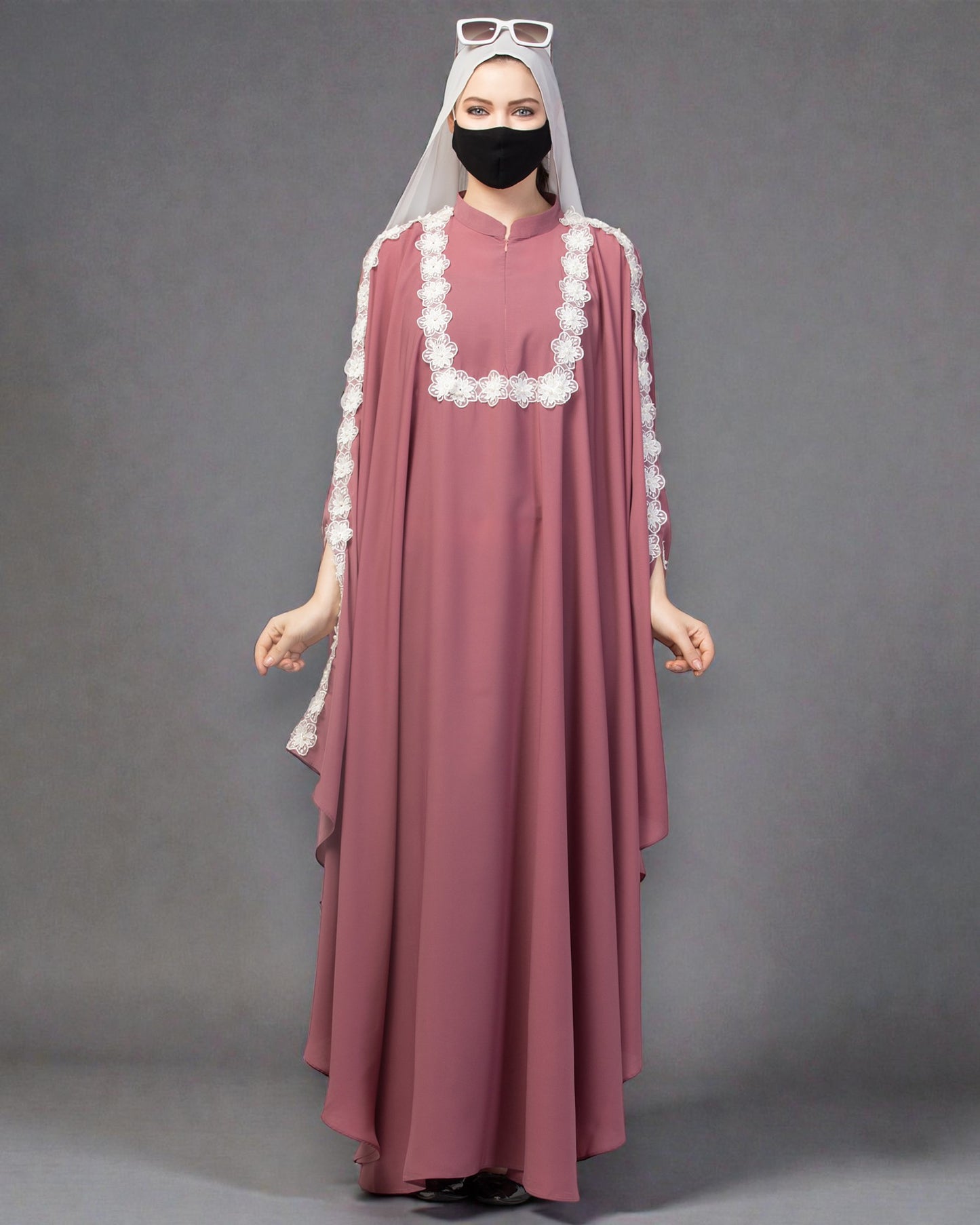 Irani Kaftan With Beautiful Floral Lacework