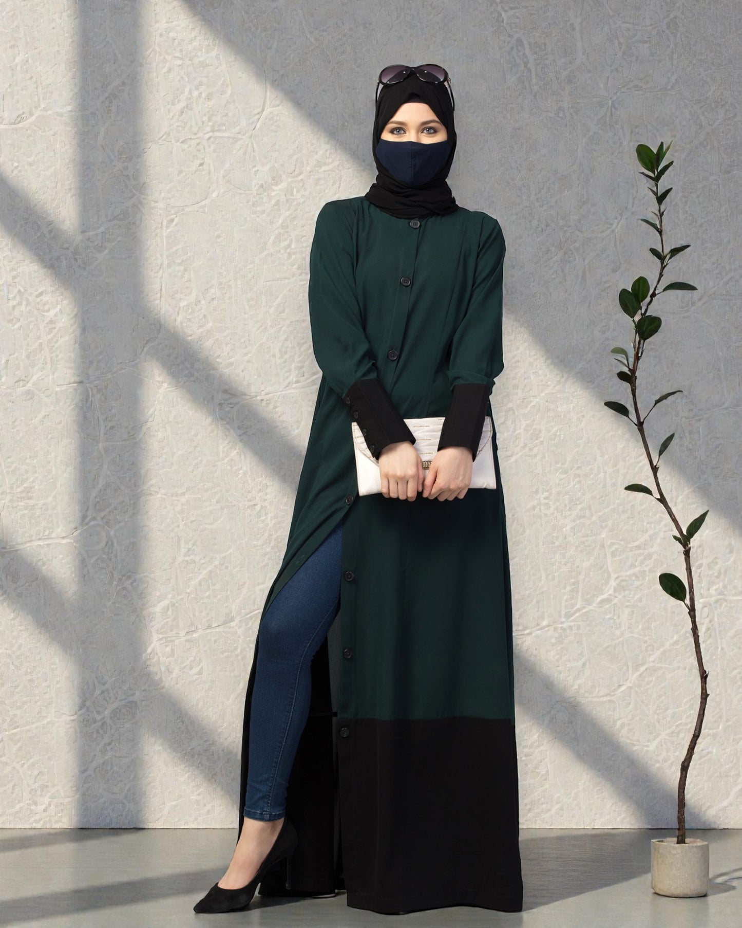 Dual Color- Front Open Abaya With Cuffs