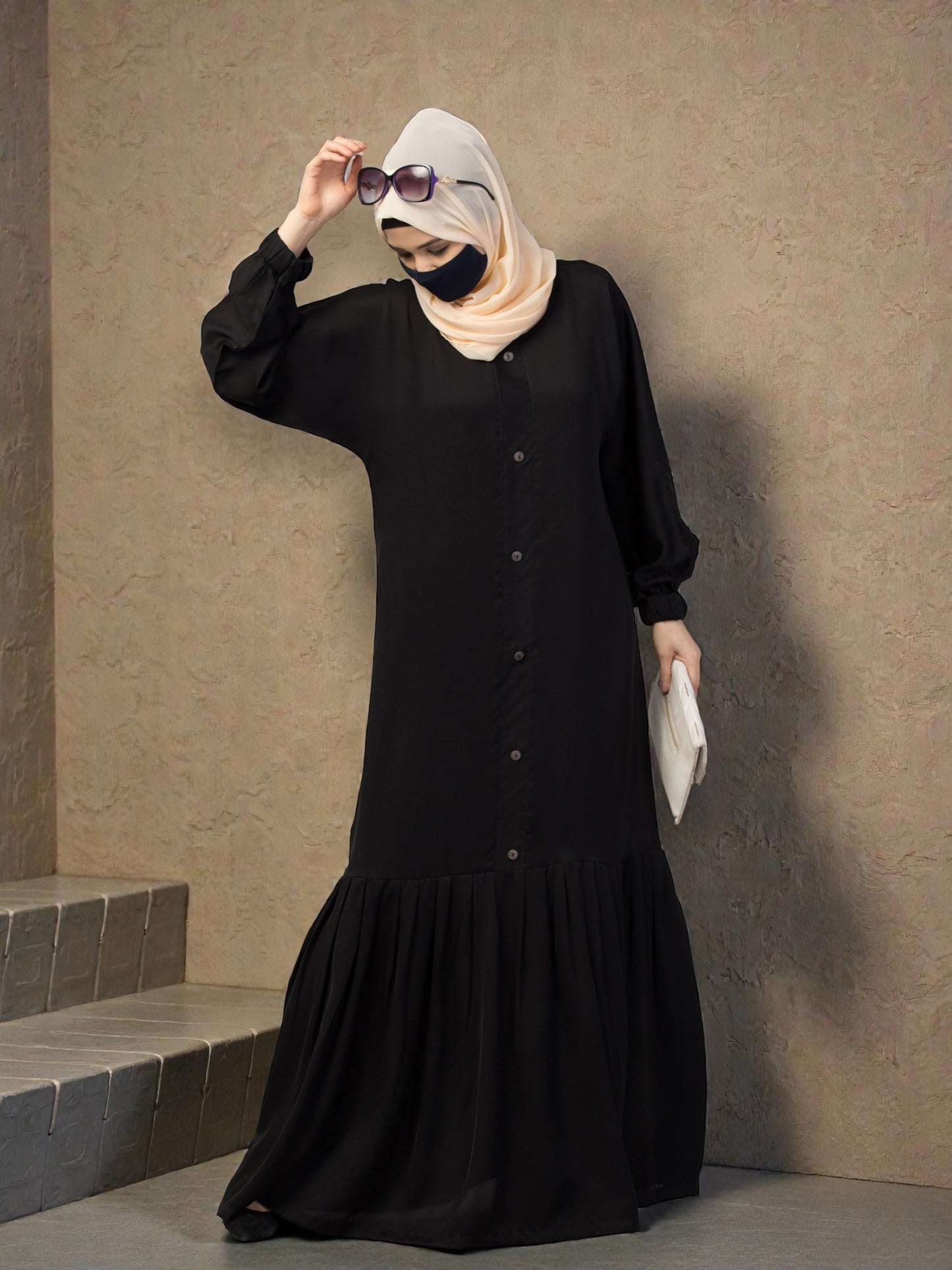 Closed Abaya With Show Buttons & Pleated Hem