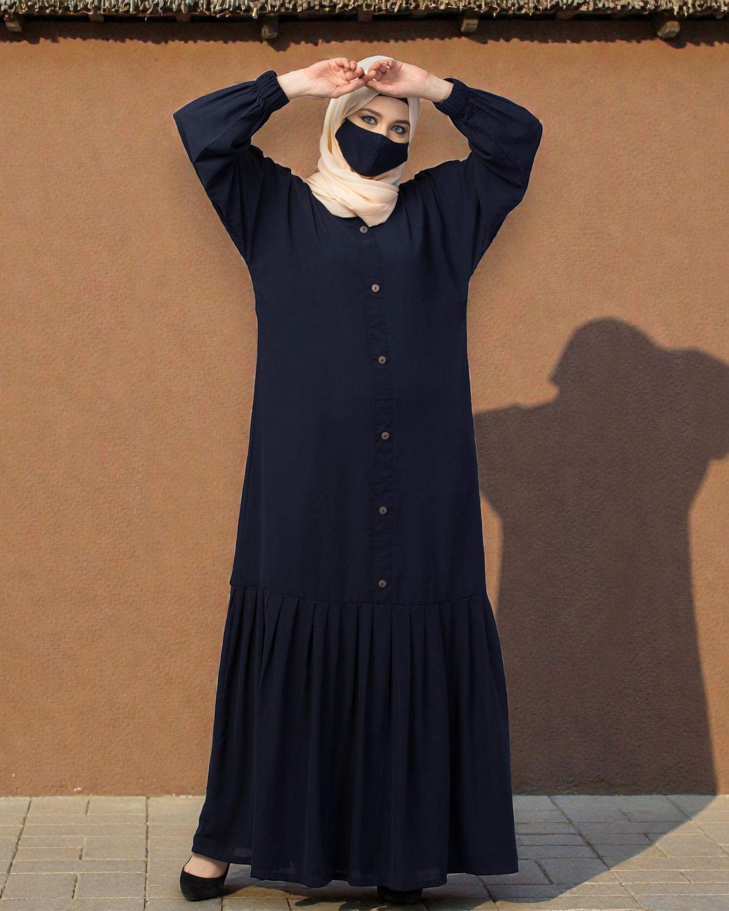 Closed Abaya With Show Buttons & Pleated Hem