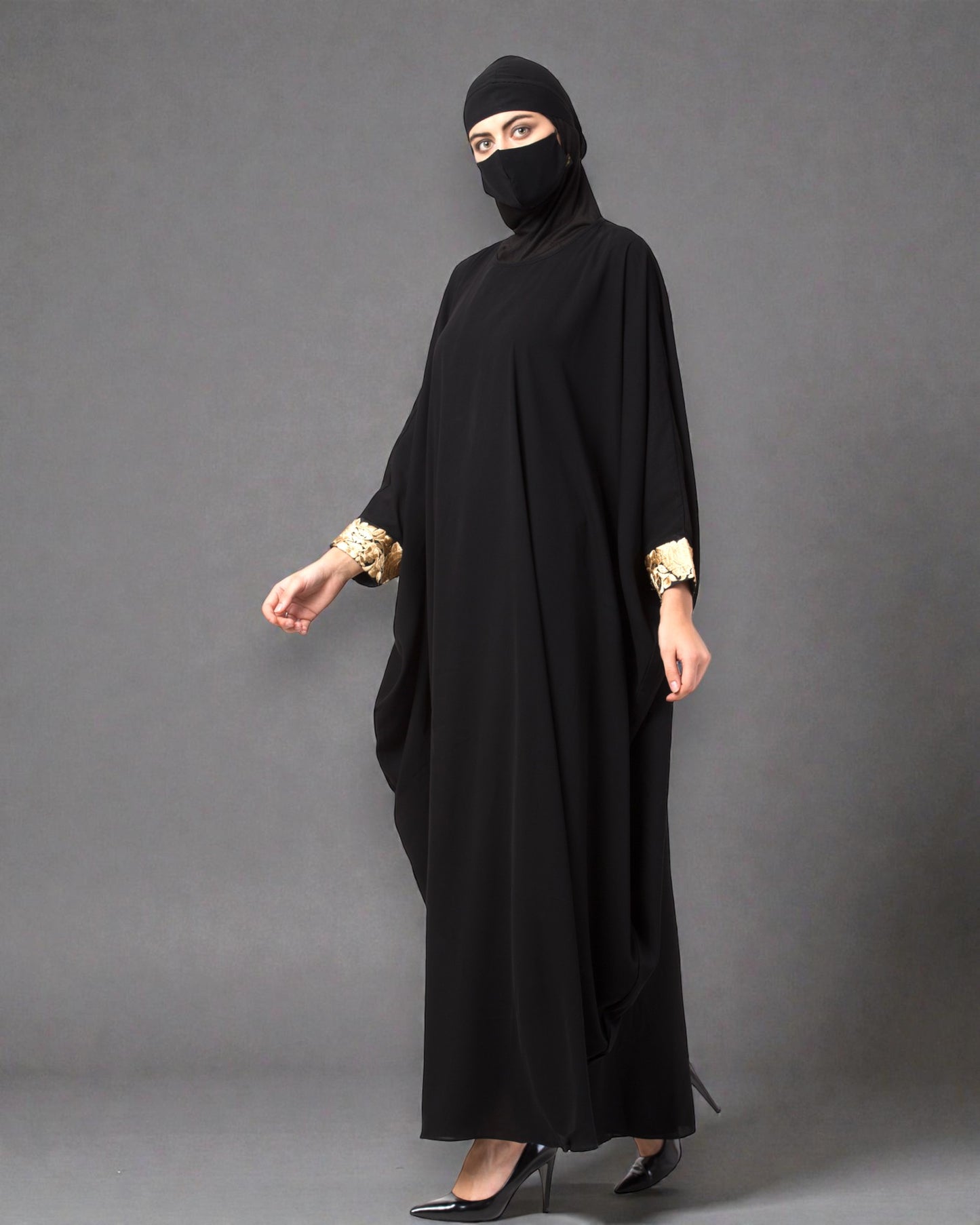 Musheco-Free Size Kaftan In Firdaus Fabric With Lacwwork