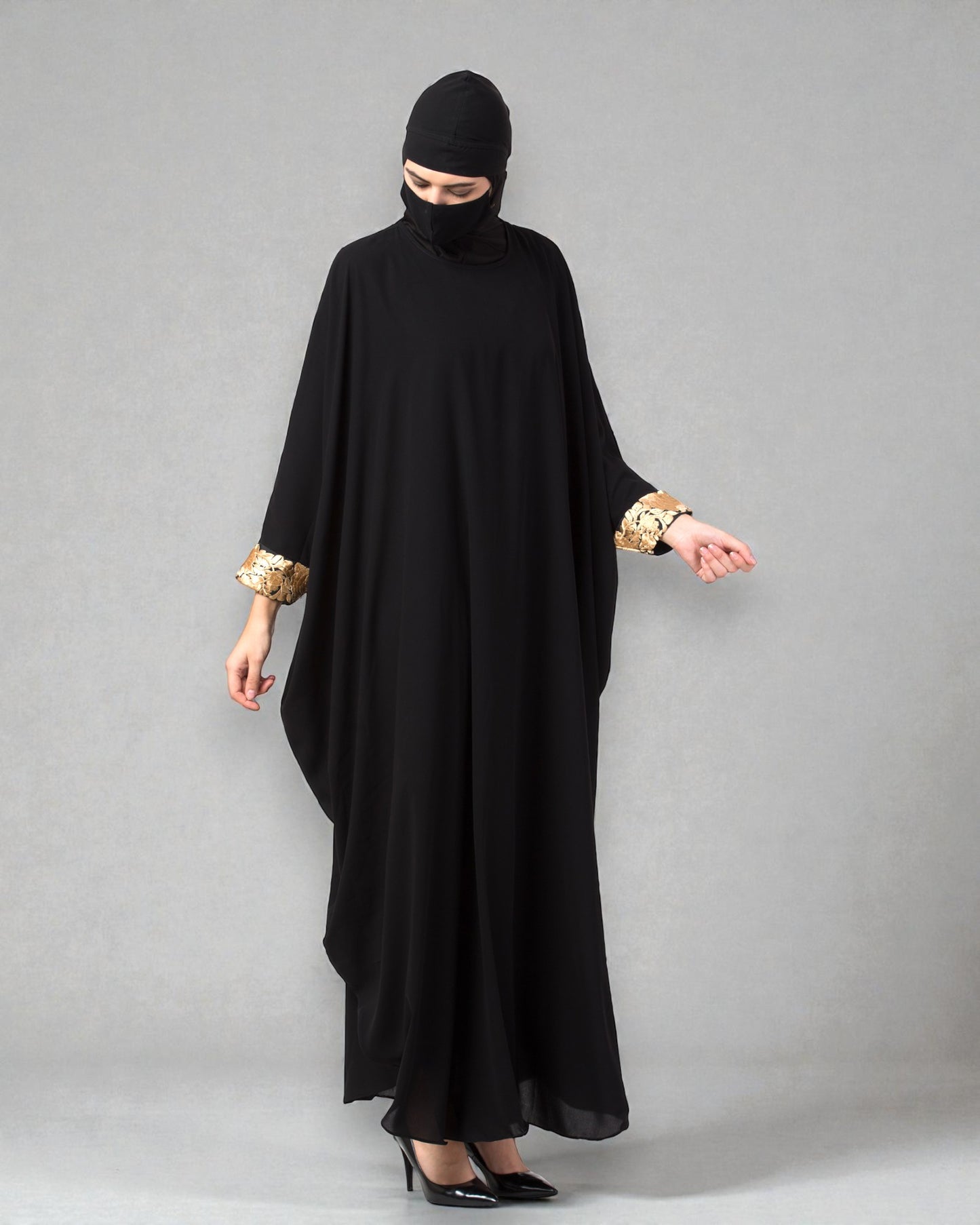 Musheco-Free Size Kaftan In Firdaus Fabric With Lacwwork