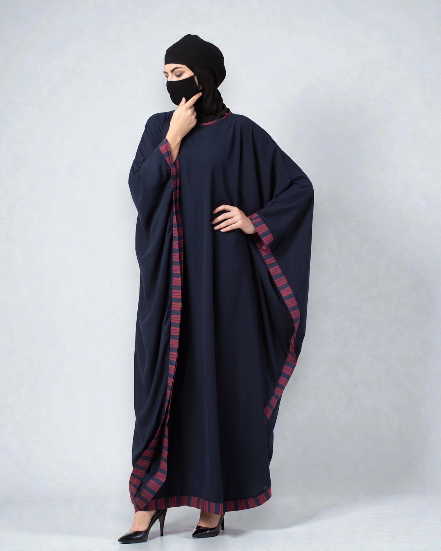 Musheco-Free Size Kaftan Abaya With Striped Border