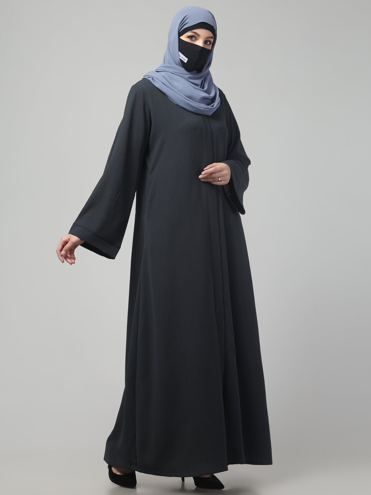 Front Open Abaya in Zamzam Crush – Subtle Elegance with a Crushed Finish