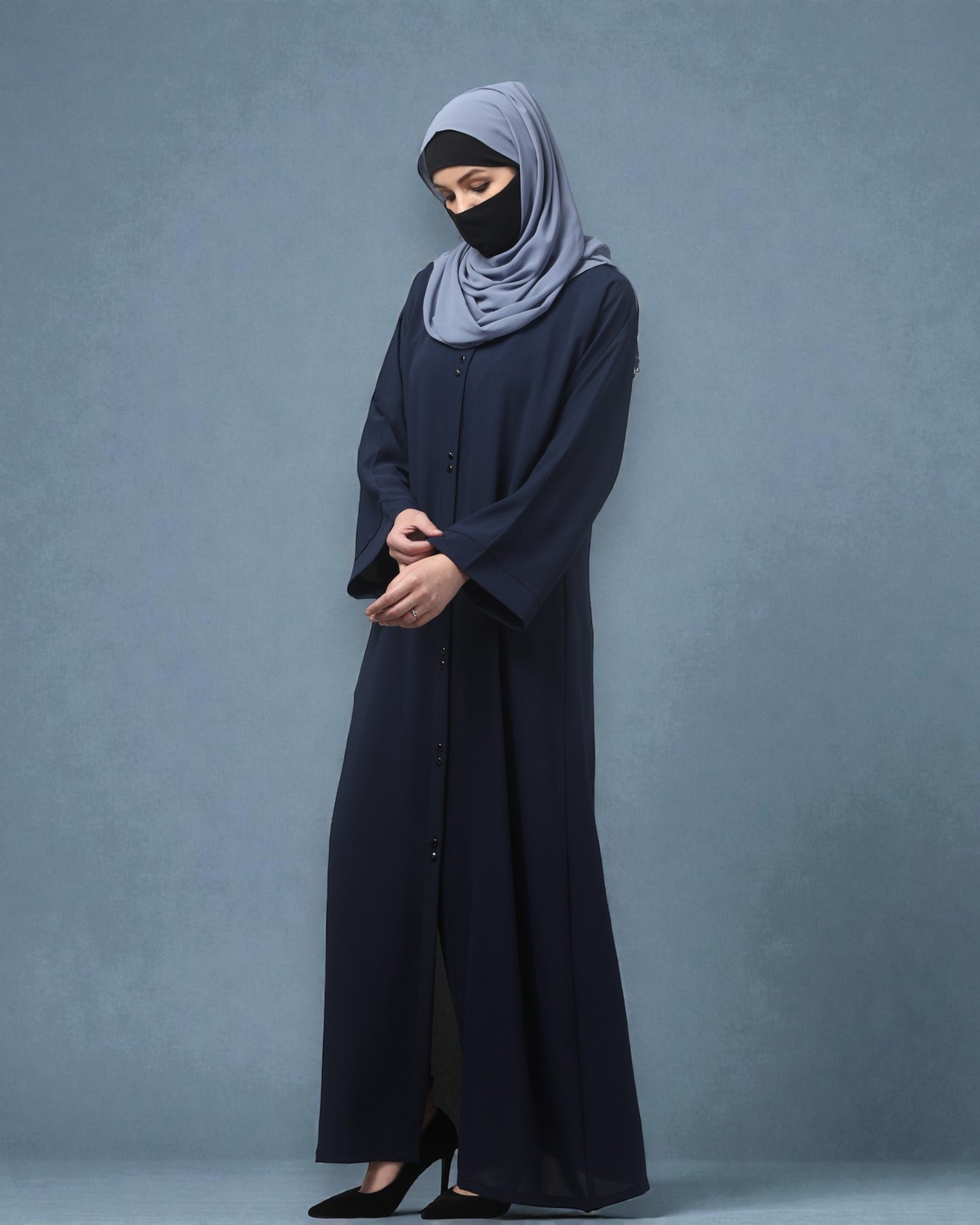 Front Open Abaya in CYE Crush Polyester – Subtle Texture & Timeless Elegance
