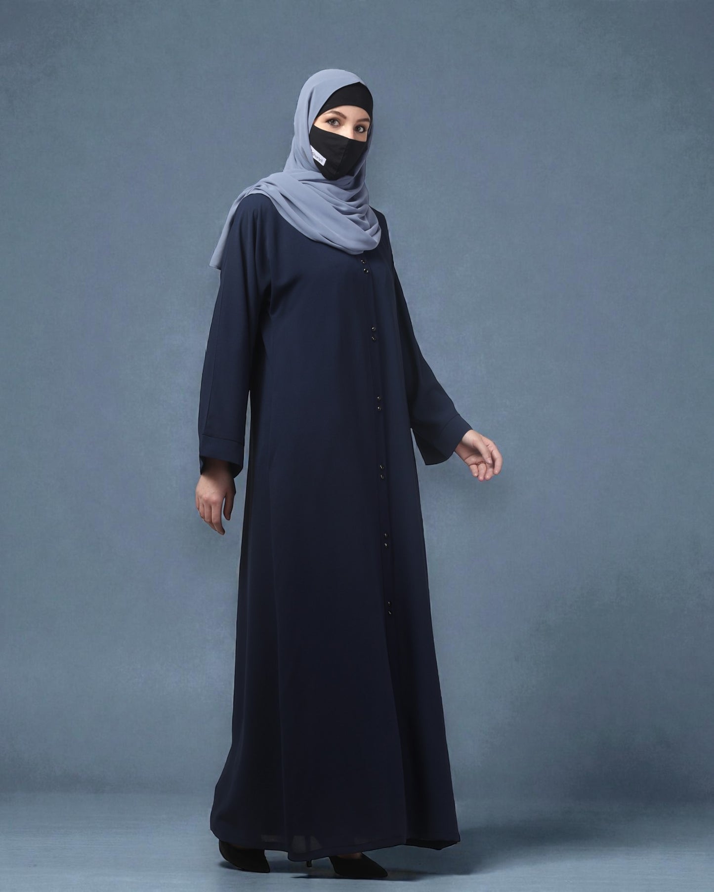 Front Open Abaya in CYE Crush Polyester – Subtle Texture & Timeless Elegance