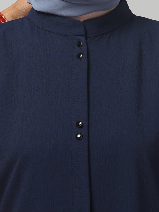 Front Open Abaya in CYE Crush Polyester – Subtle Texture & Timeless Elegance