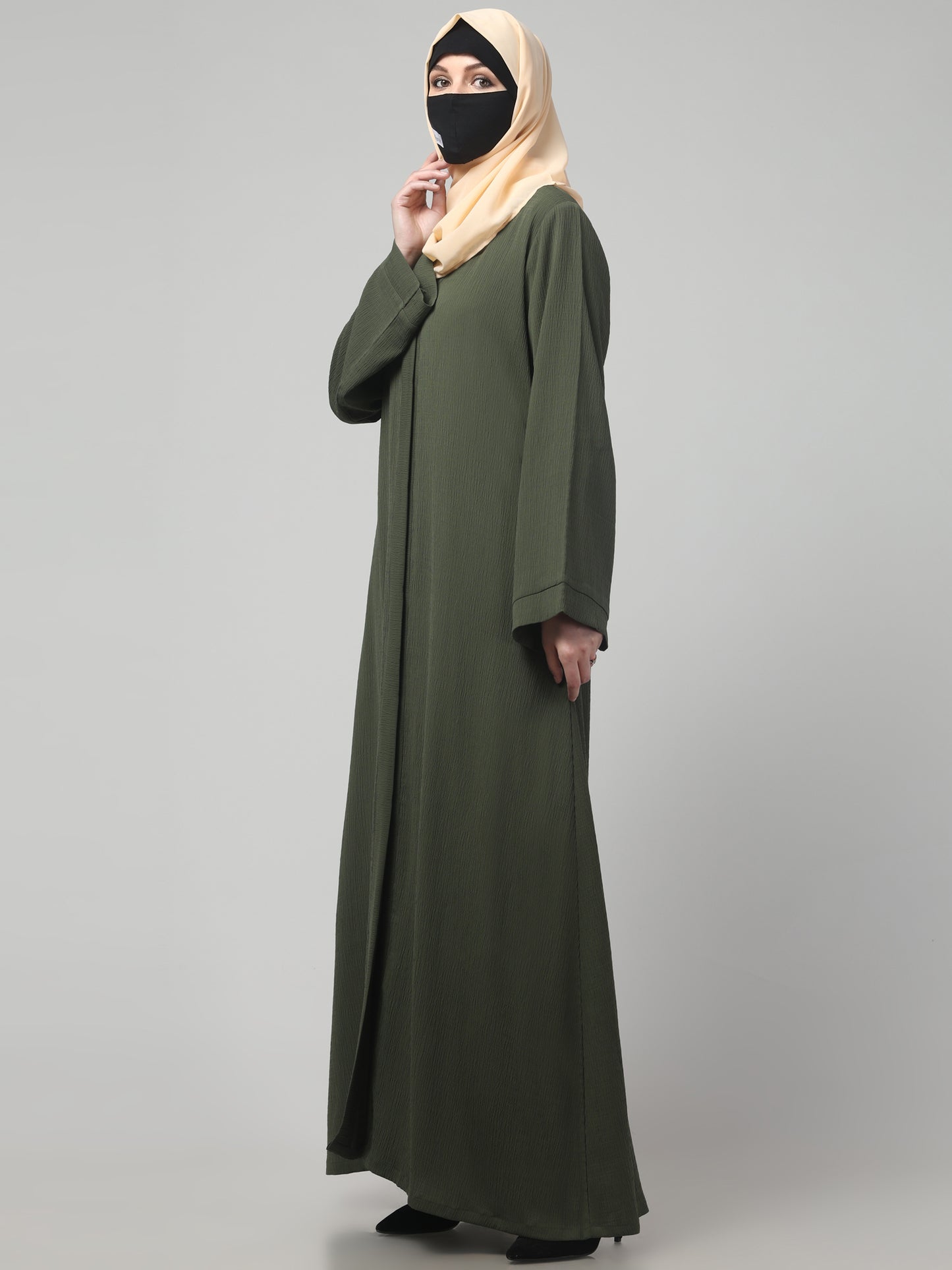 Front Open Abaya in Zamzam Crush – Subtle Elegance with a Crushed Finish