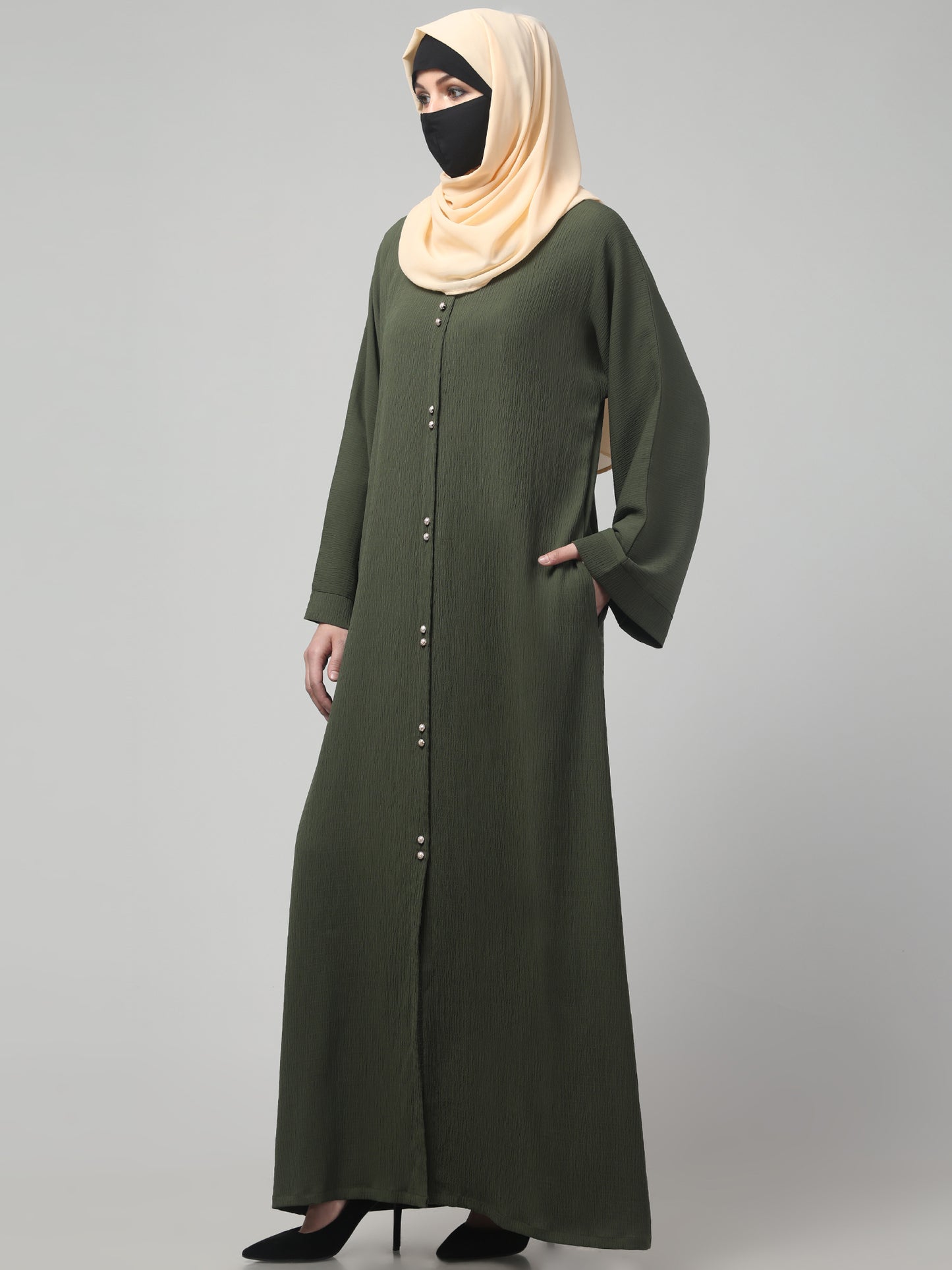 Front Open Abaya in Zamzam Crush – Graceful Texture & Timeless Comfort