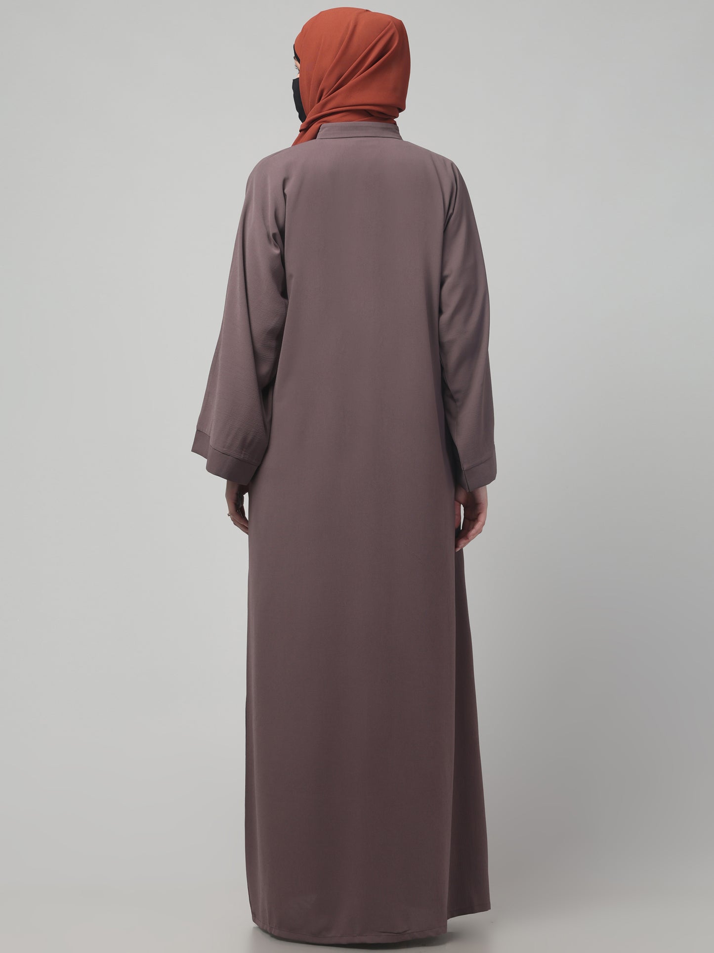Front Open Abaya in CYE Crush Polyester – Subtle Texture & Timeless Elegance