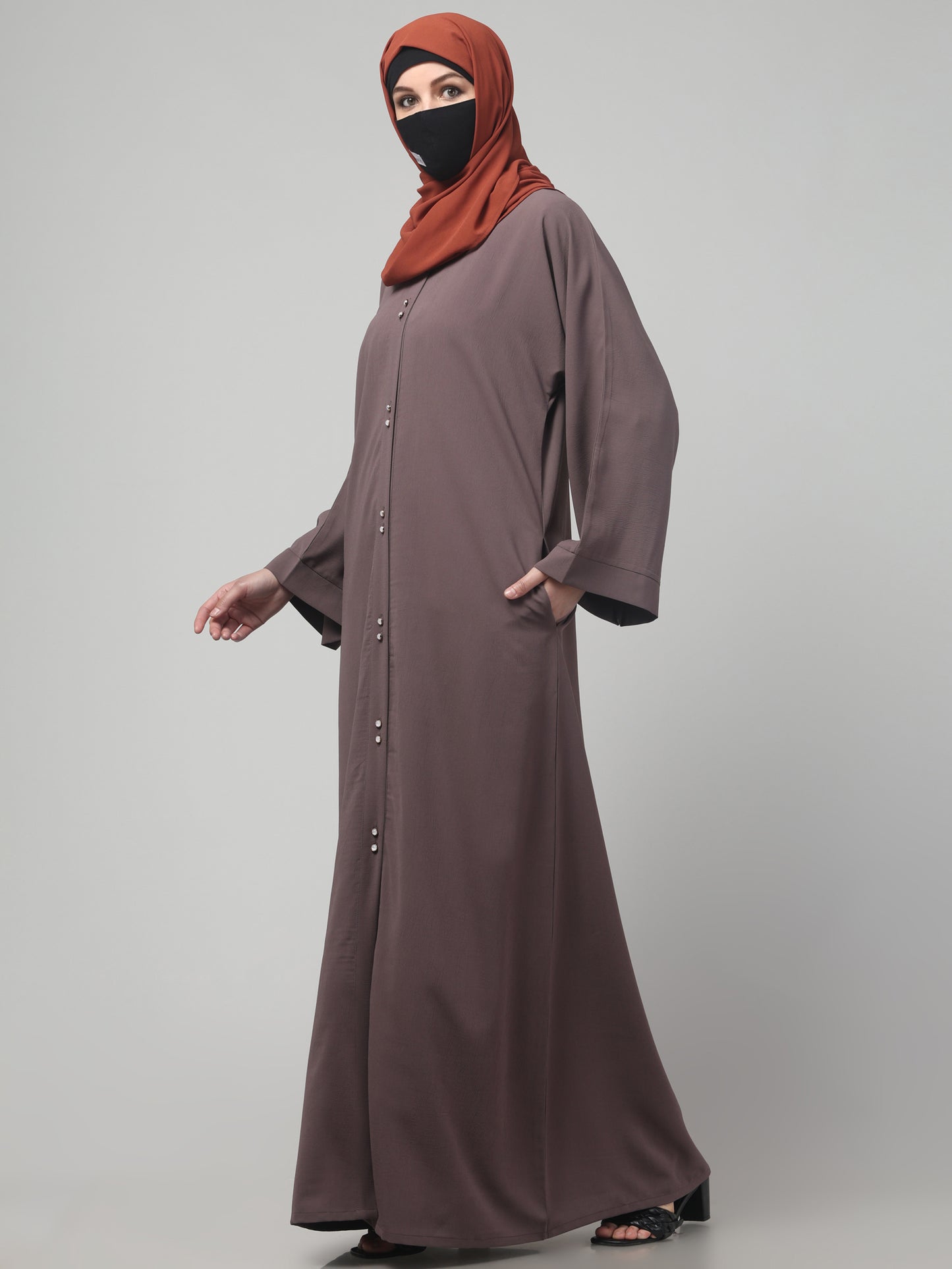 Front Open Abaya in CYE Crush Polyester – Subtle Texture & Timeless Elegance