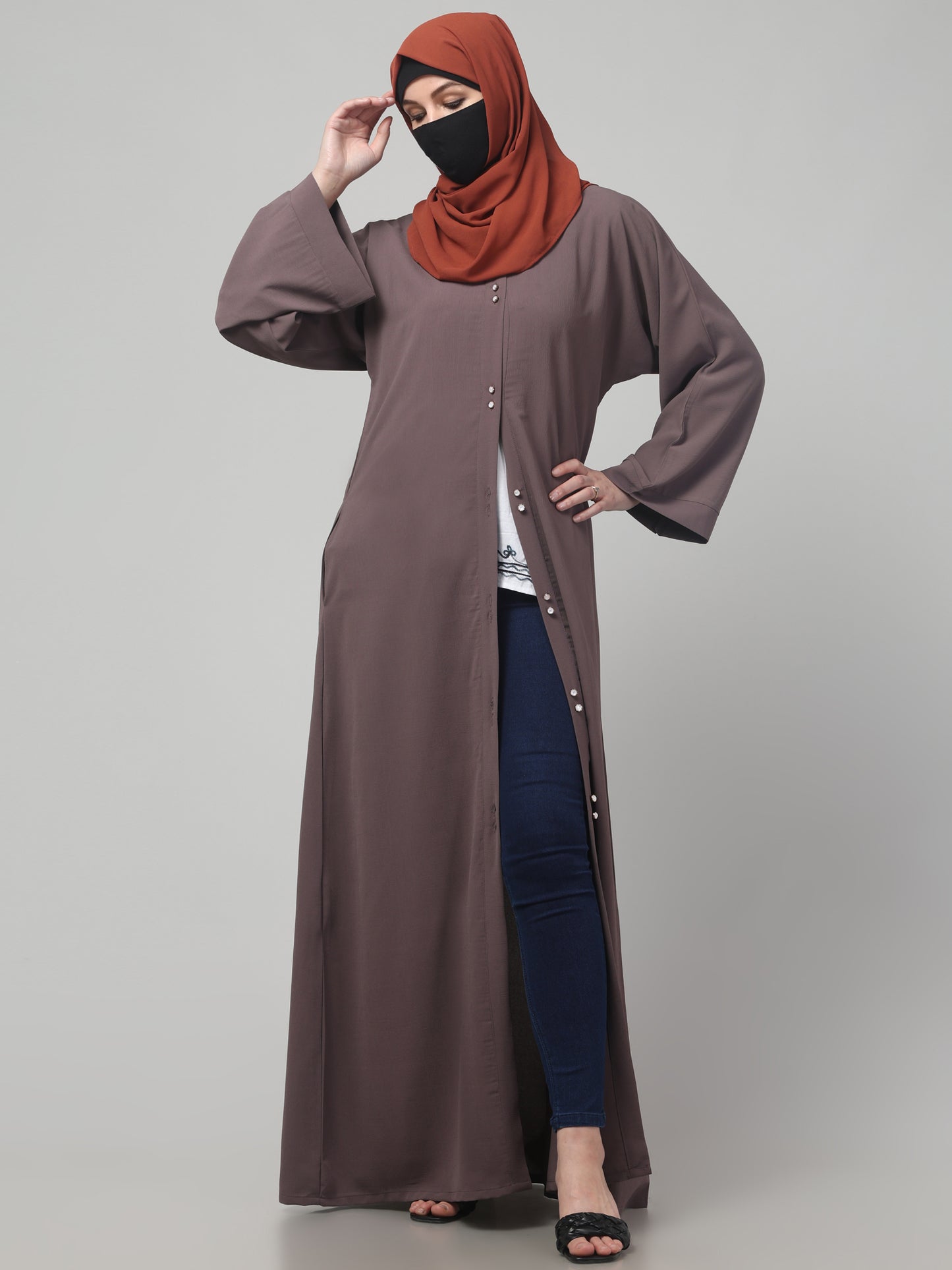 Front Open Abaya in CYE Crush Polyester – Subtle Texture & Timeless Elegance