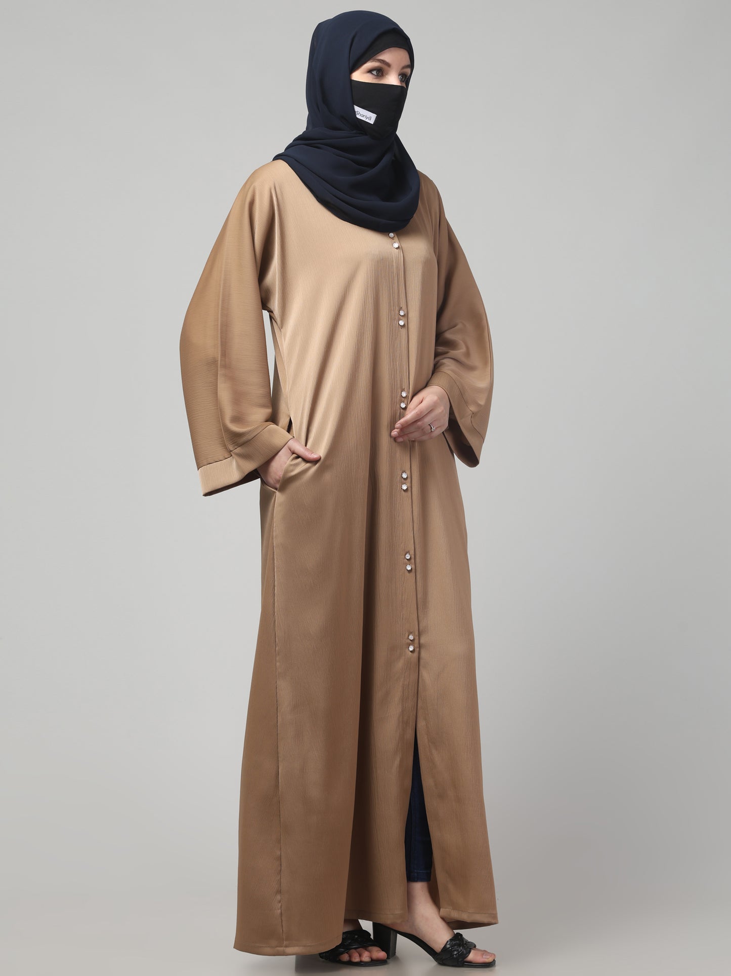 Front Open Tiktok Abaya with Round Neck & Flared Sleeves.