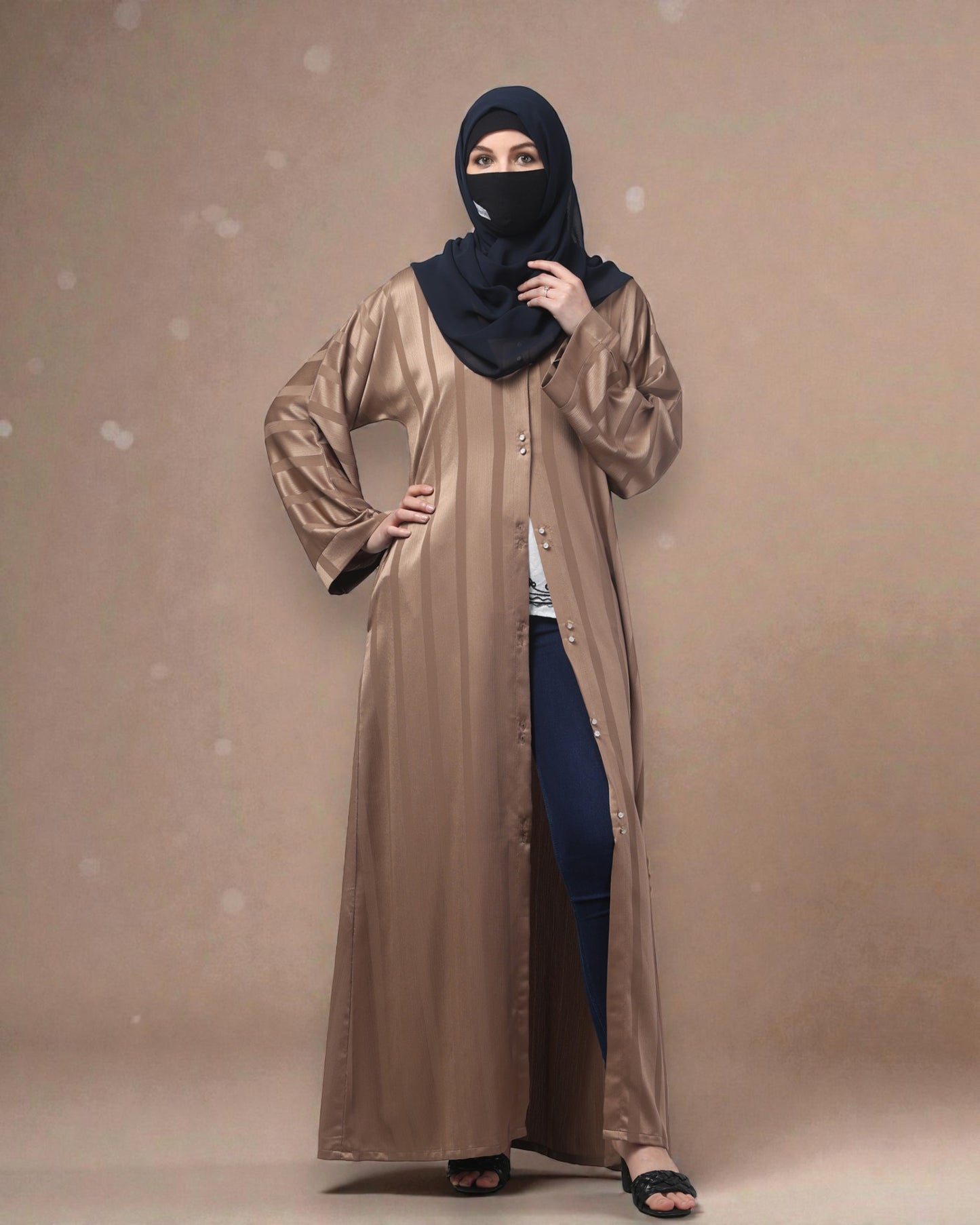 Front Open Abaya in Zoom Elegance Fabric – White Stripes & Modern Grace